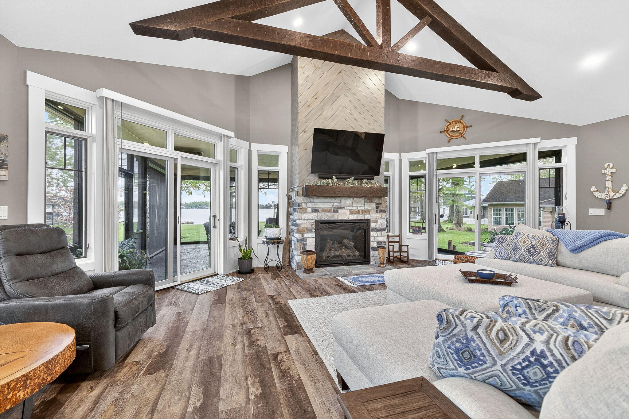 9730 Lakeshore Drive, Huntsville, Ohio 43324