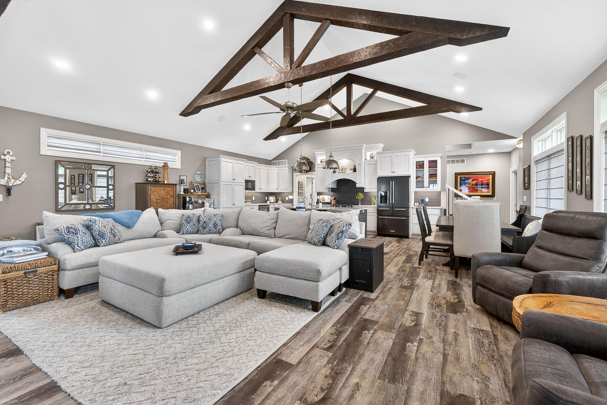 9730 Lakeshore Drive, Huntsville, Ohio 43324