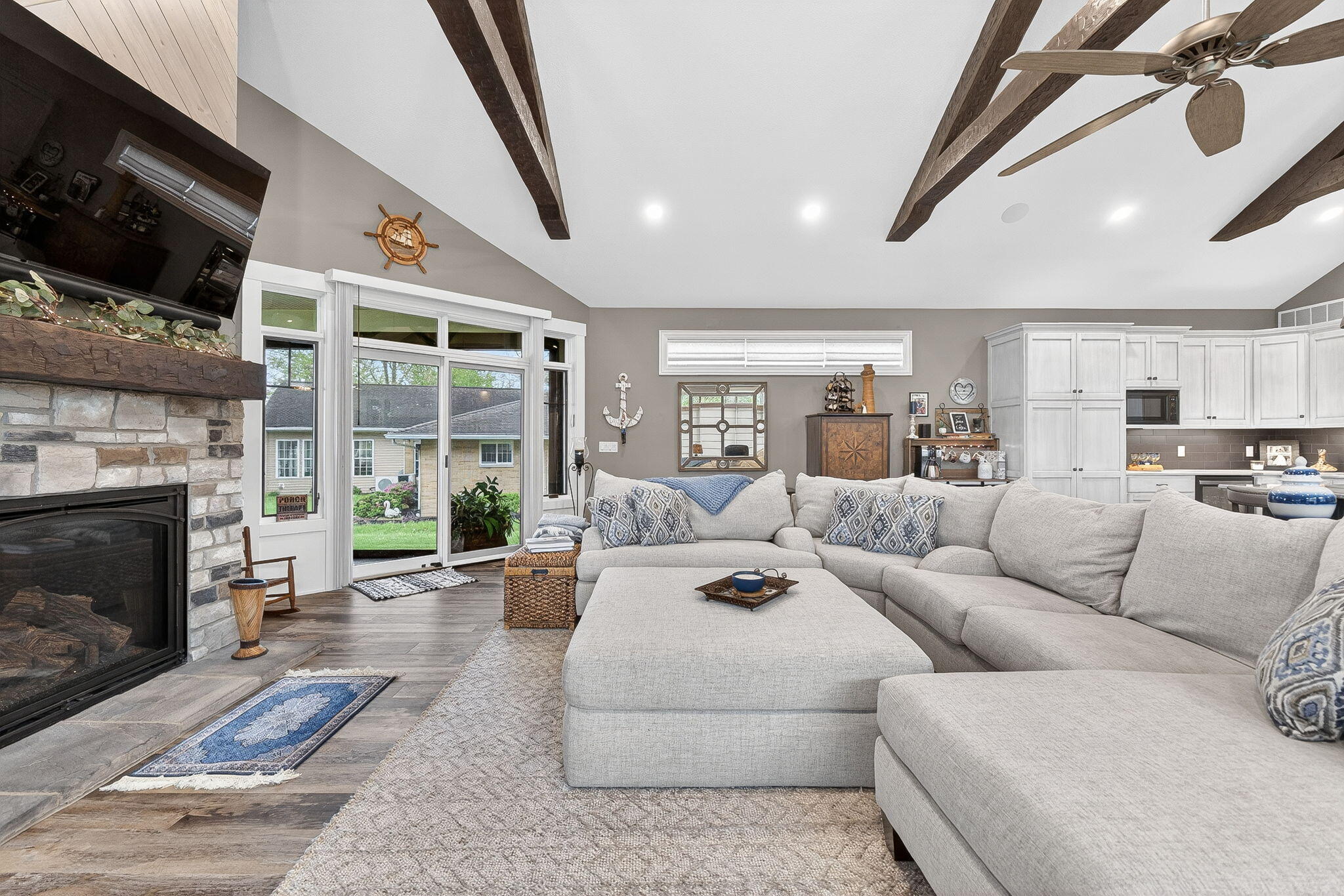 9730 Lakeshore Drive, Huntsville, Ohio 43324