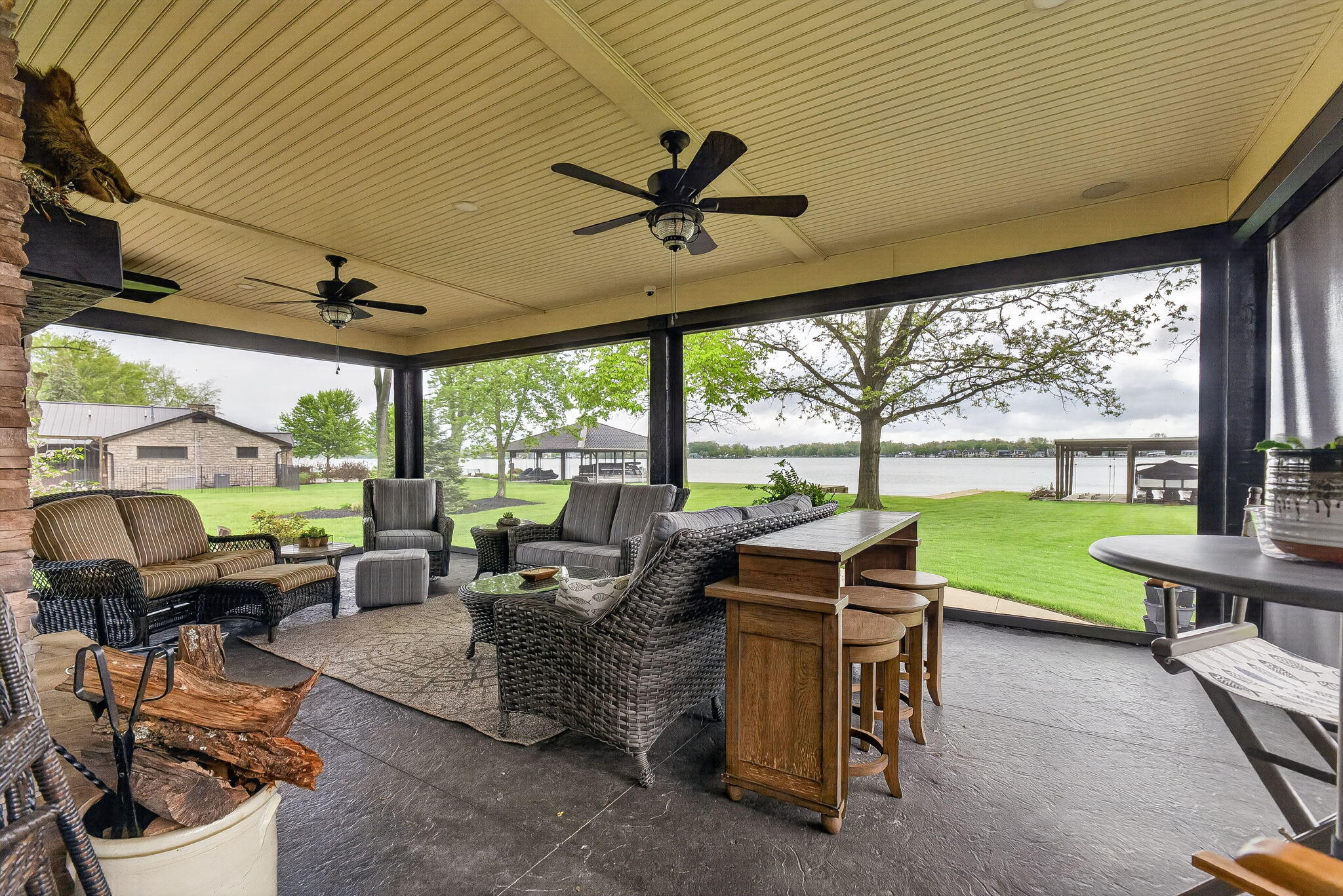 9730 Lakeshore Drive, Huntsville, Ohio 43324