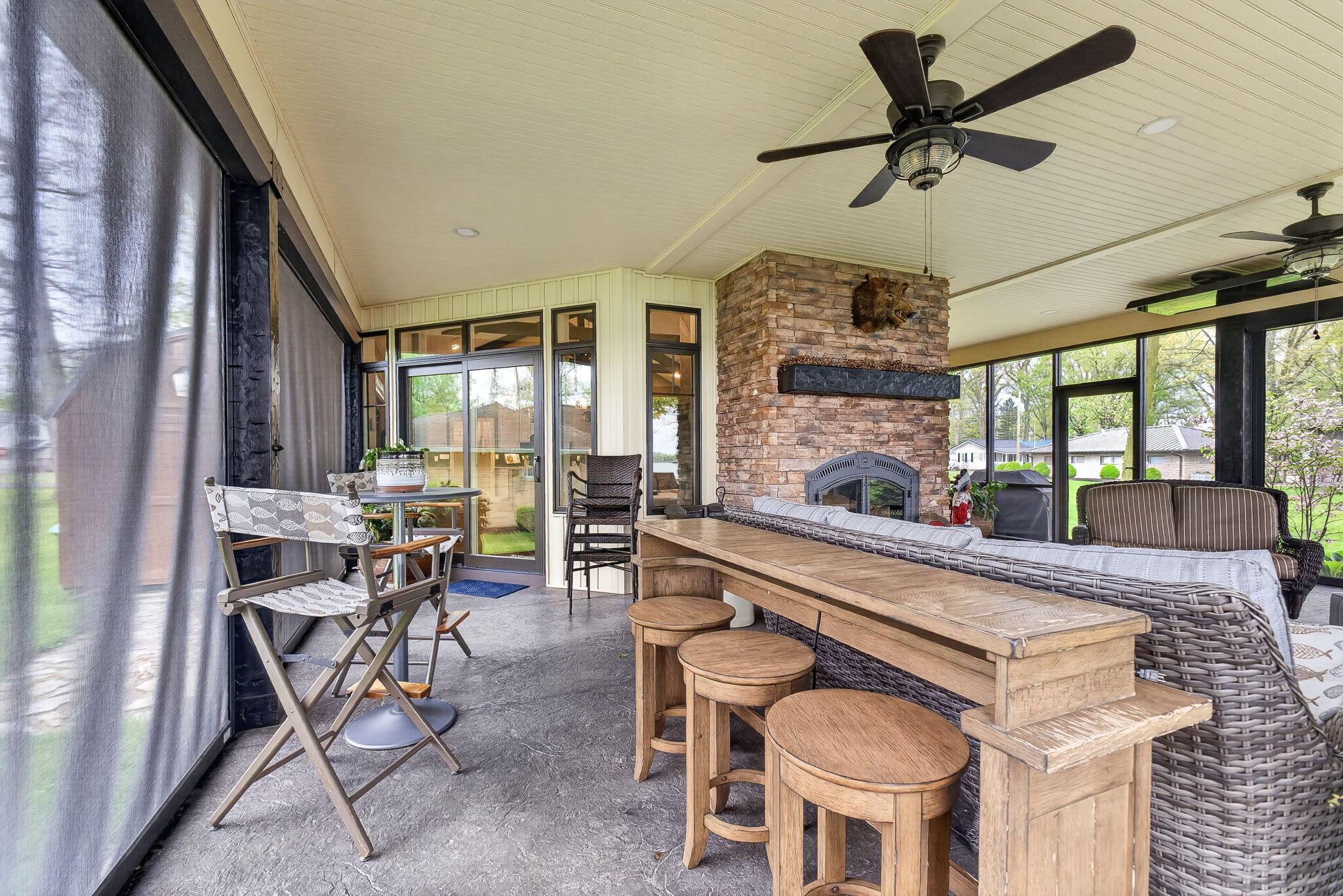 9730 Lakeshore Drive, Huntsville, Ohio 43324