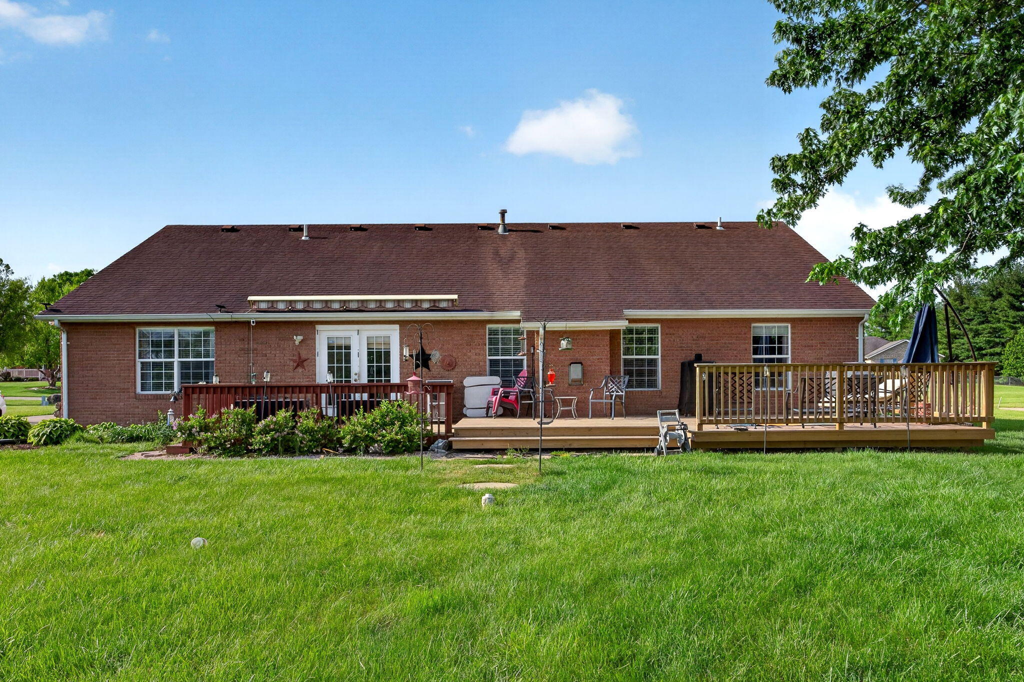 4996 Shannon Avenue, Springfield, Ohio 45504