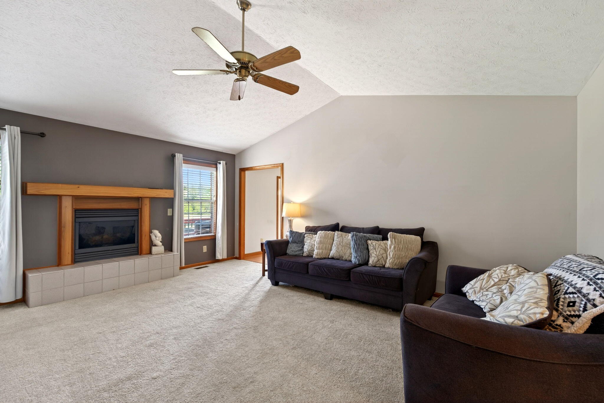 4996 Shannon Avenue, Springfield, Ohio 45504