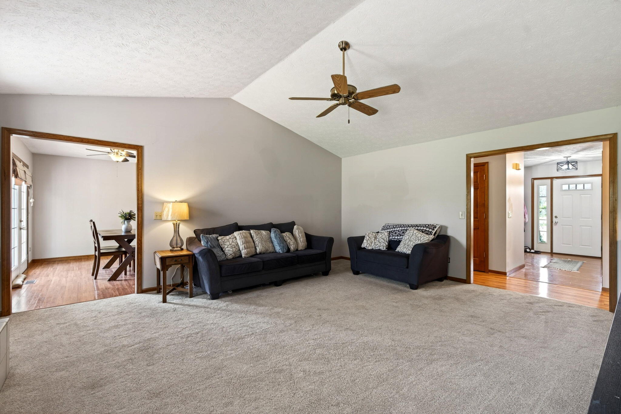 4996 Shannon Avenue, Springfield, Ohio 45504