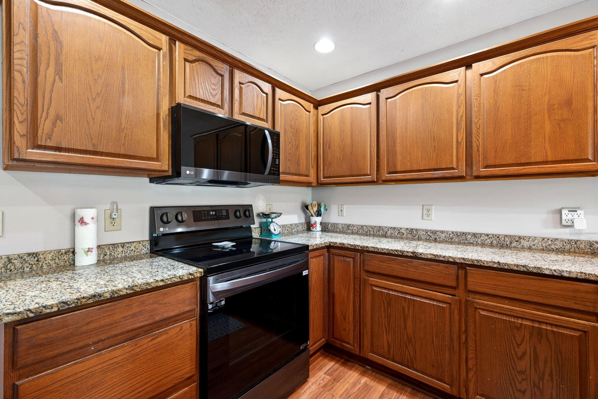 4996 Shannon Avenue, Springfield, Ohio 45504