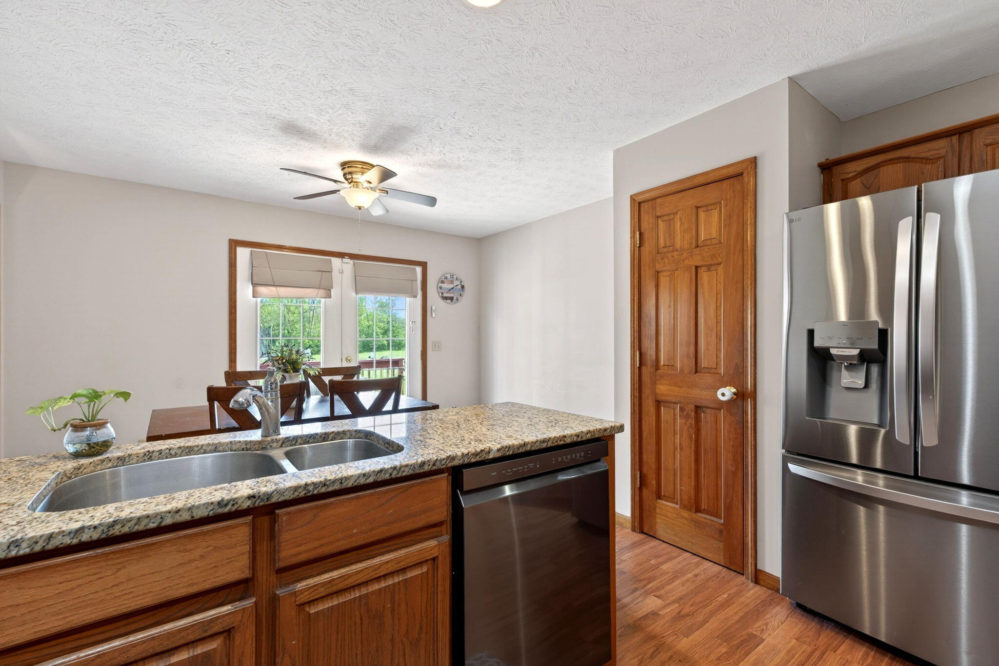 4996 Shannon Avenue, Springfield, Ohio 45504