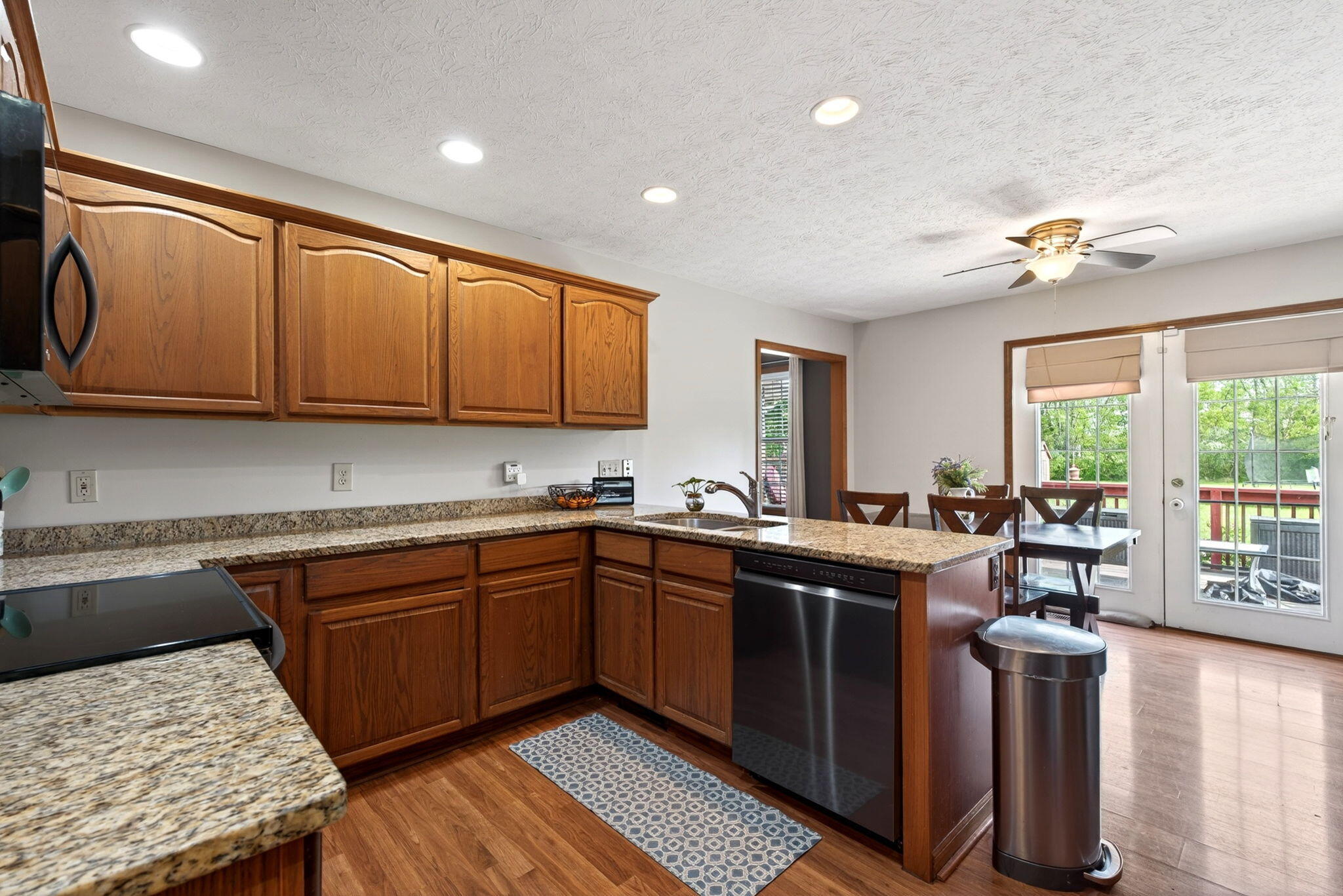 4996 Shannon Avenue, Springfield, Ohio 45504