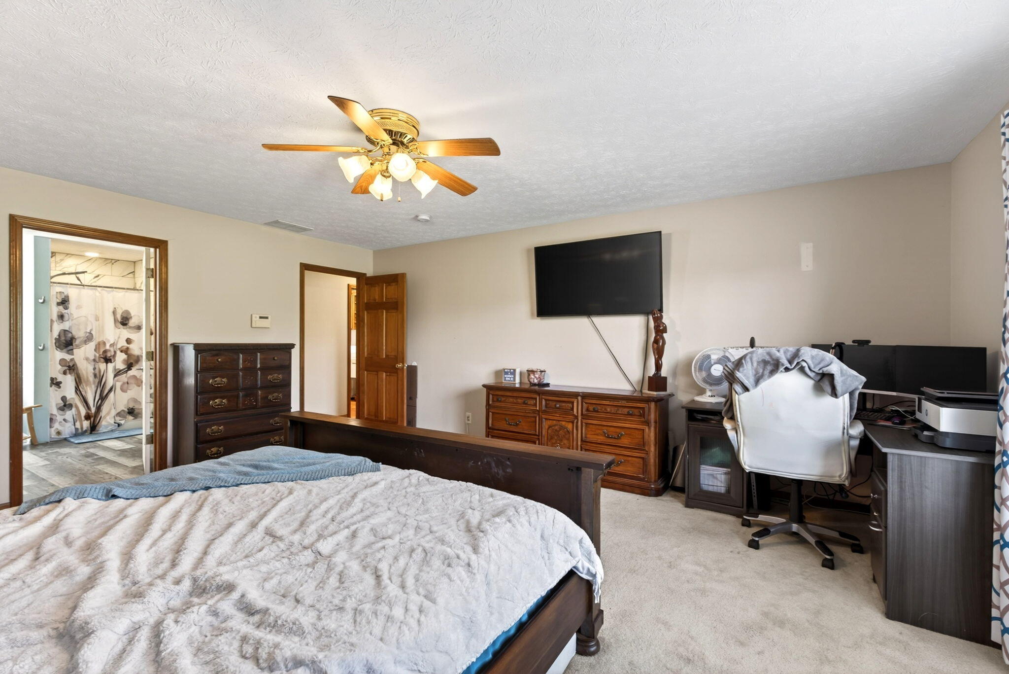 4996 Shannon Avenue, Springfield, Ohio 45504