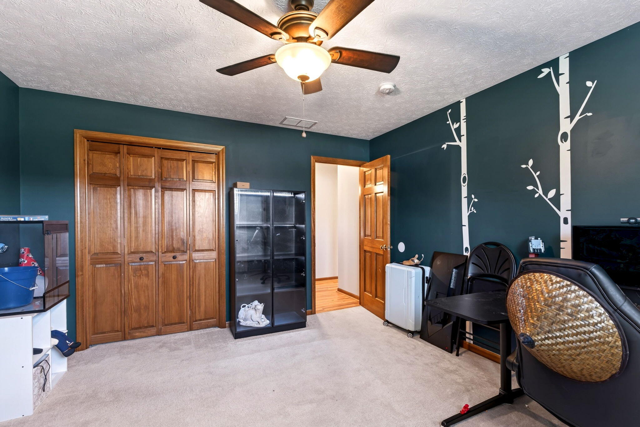 4996 Shannon Avenue, Springfield, Ohio 45504