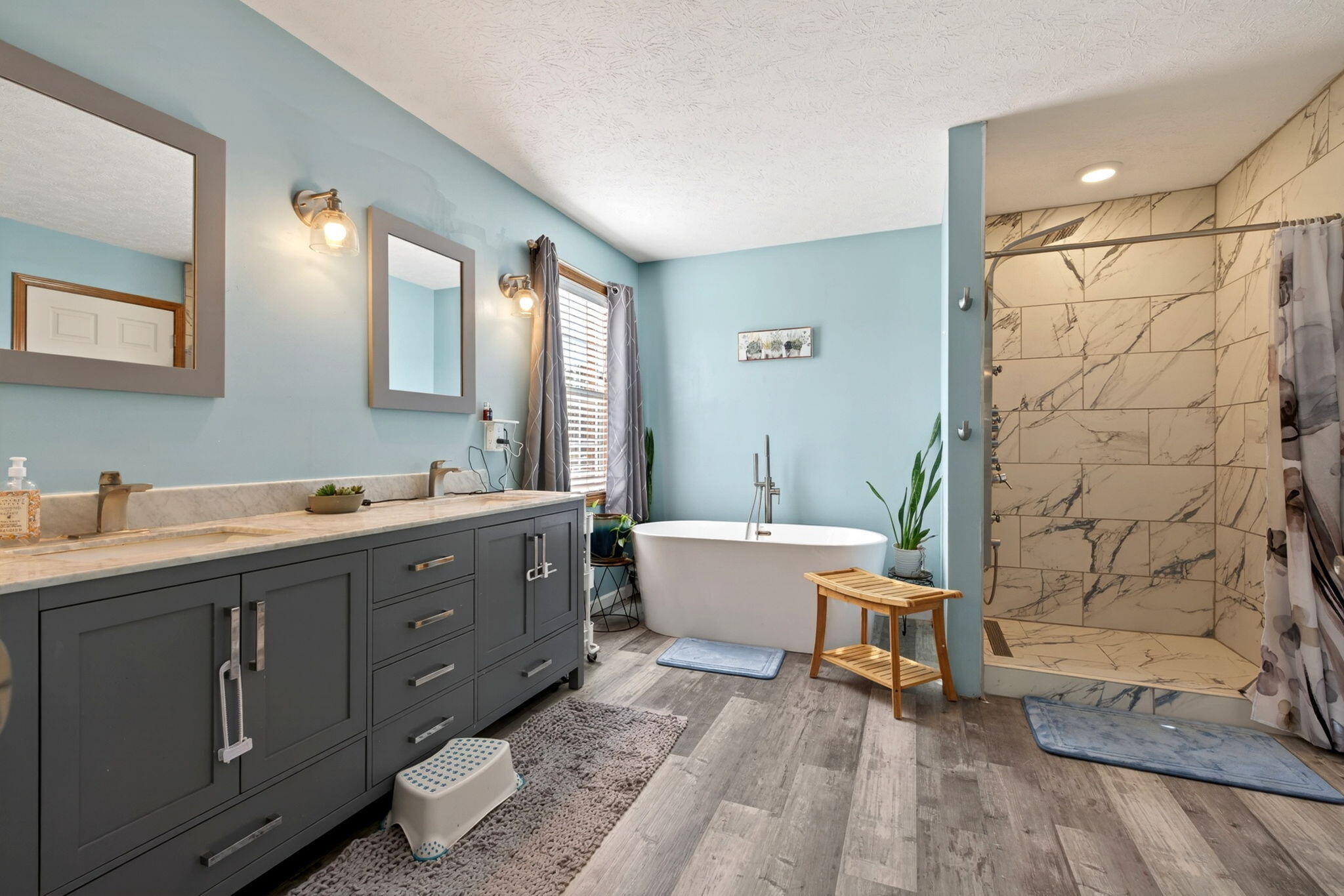 4996 Shannon Avenue, Springfield, Ohio 45504