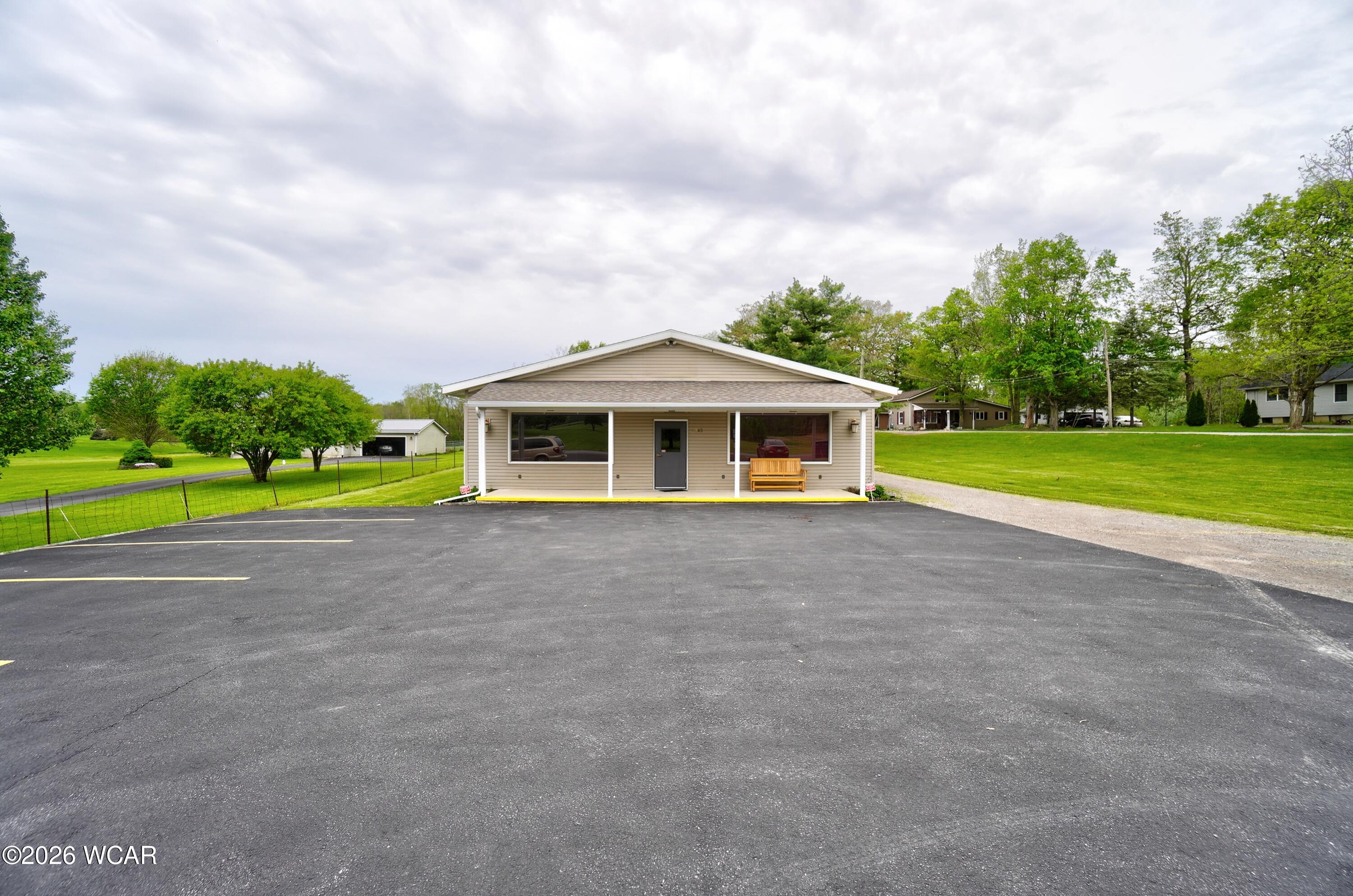 3945 Stewart Road, Lima, Ohio