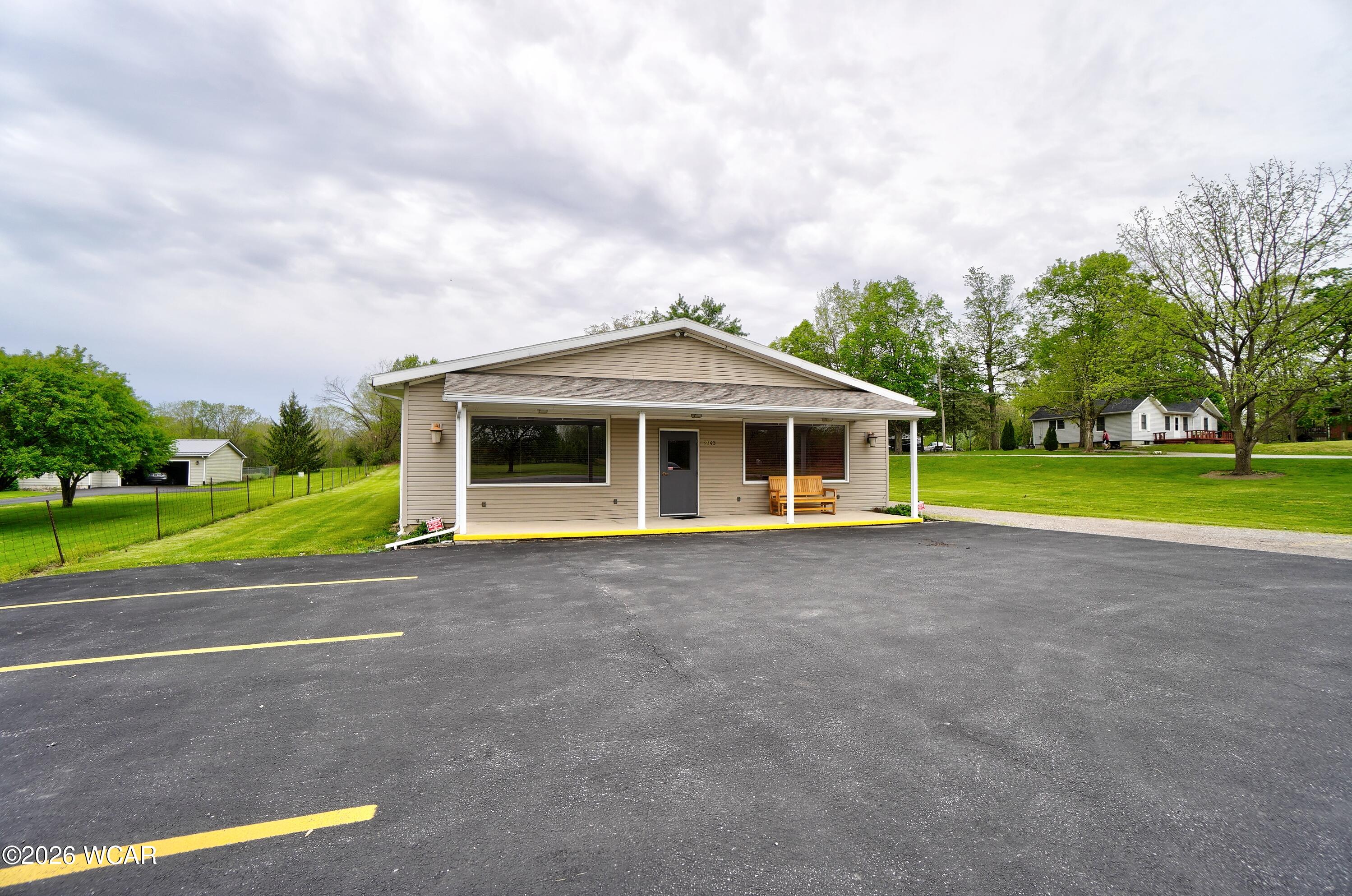 3945 Stewart Road, Lima, Ohio