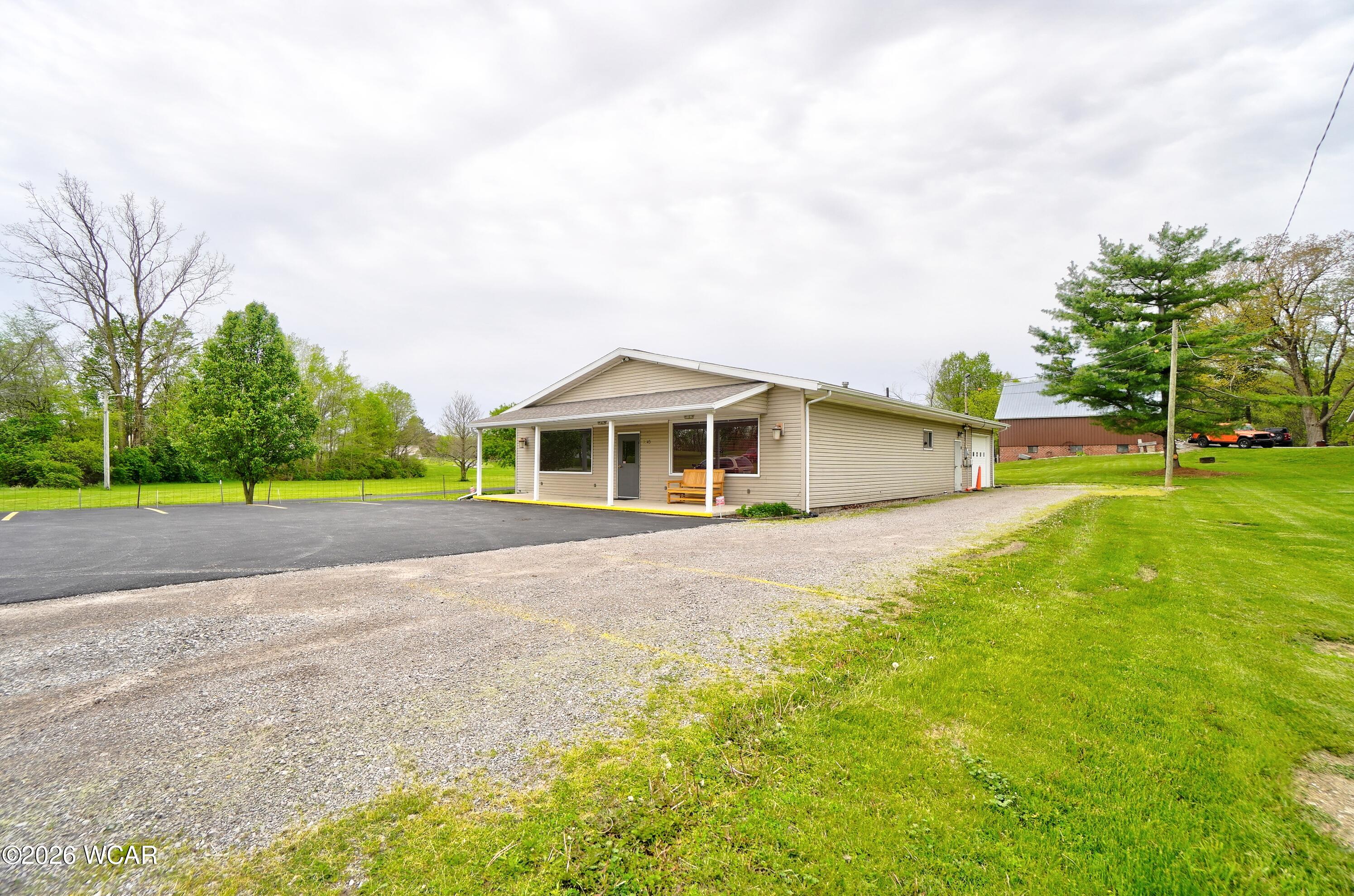 3945 Stewart Road, Lima, Ohio