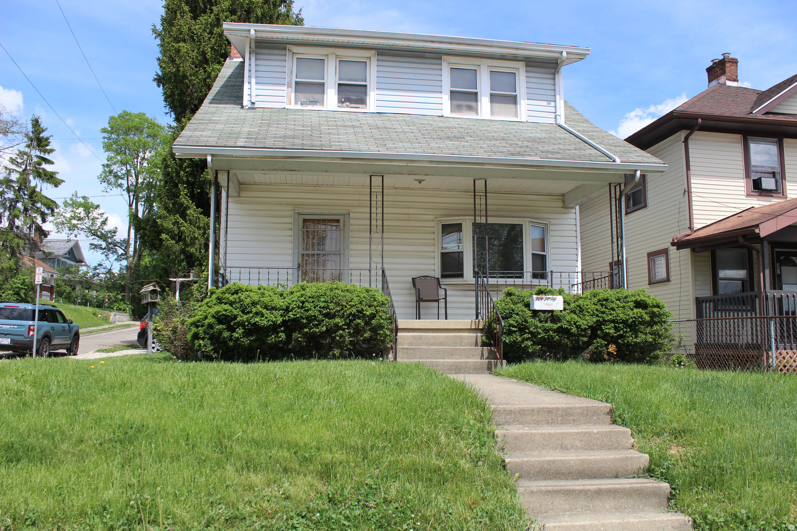 240 Mccreight Avenue, Springfield, Ohio 45503