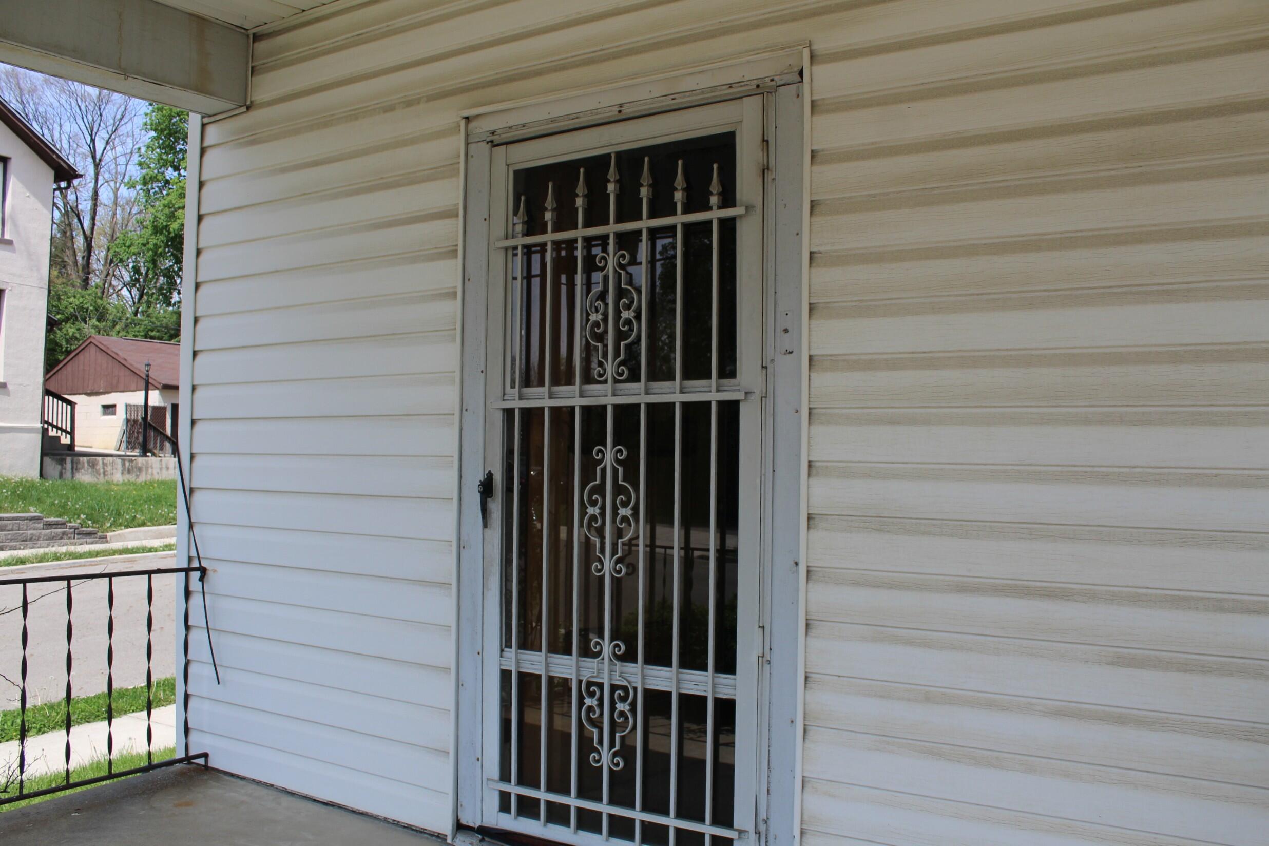 240 Mccreight Avenue, Springfield, Ohio 45503