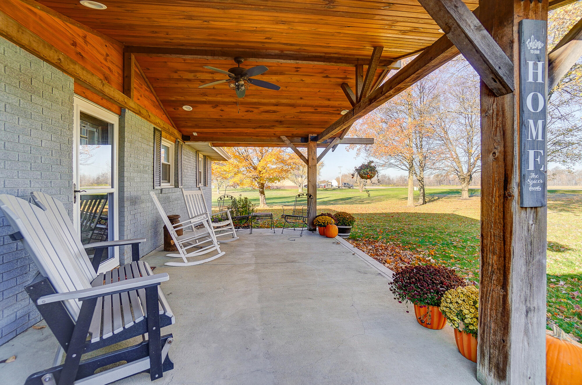 17946 National Road, Wapakoneta, Ohio 45895