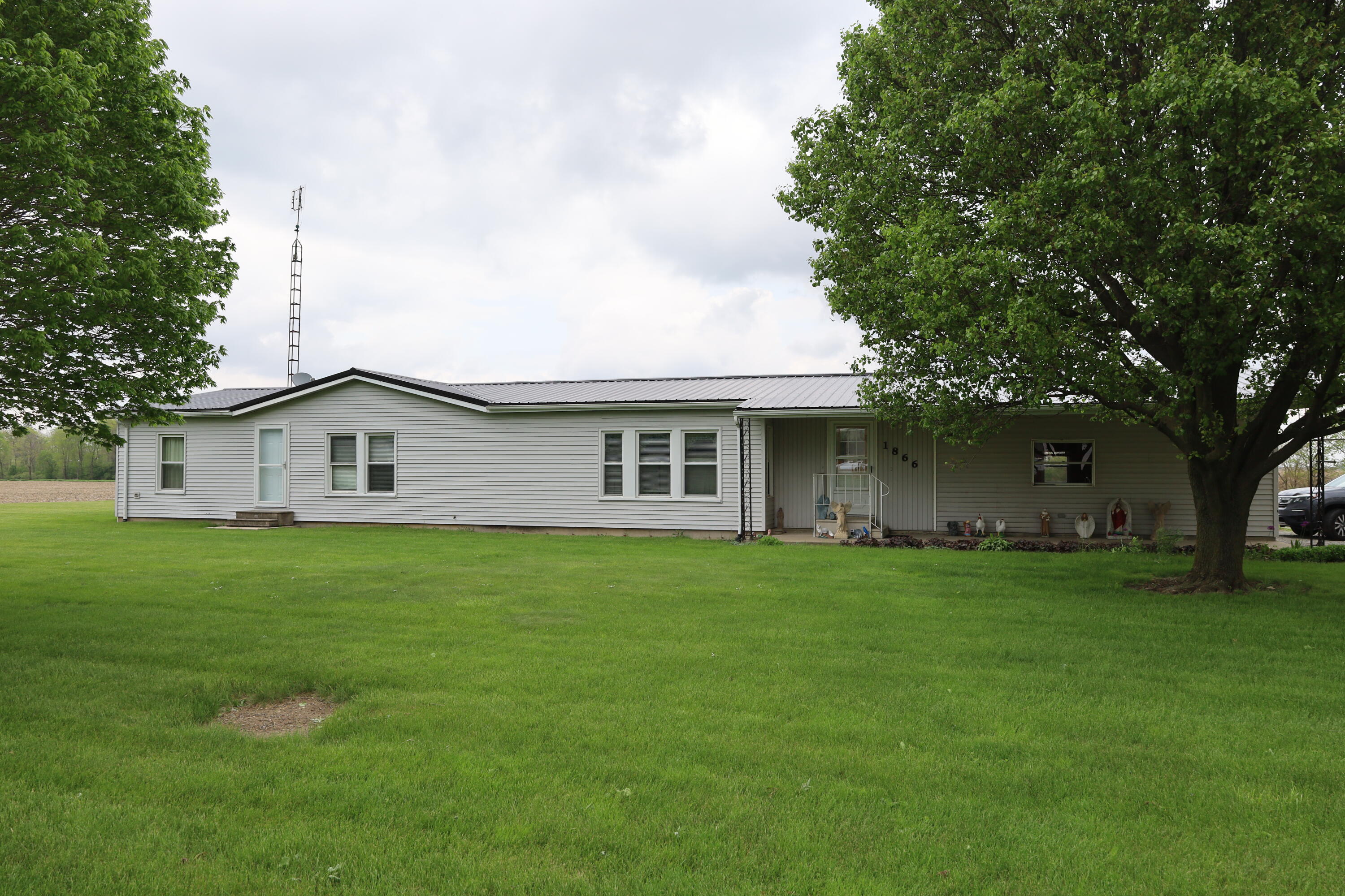 1866 Township Line Road, Saint Henry, Ohio 45883
