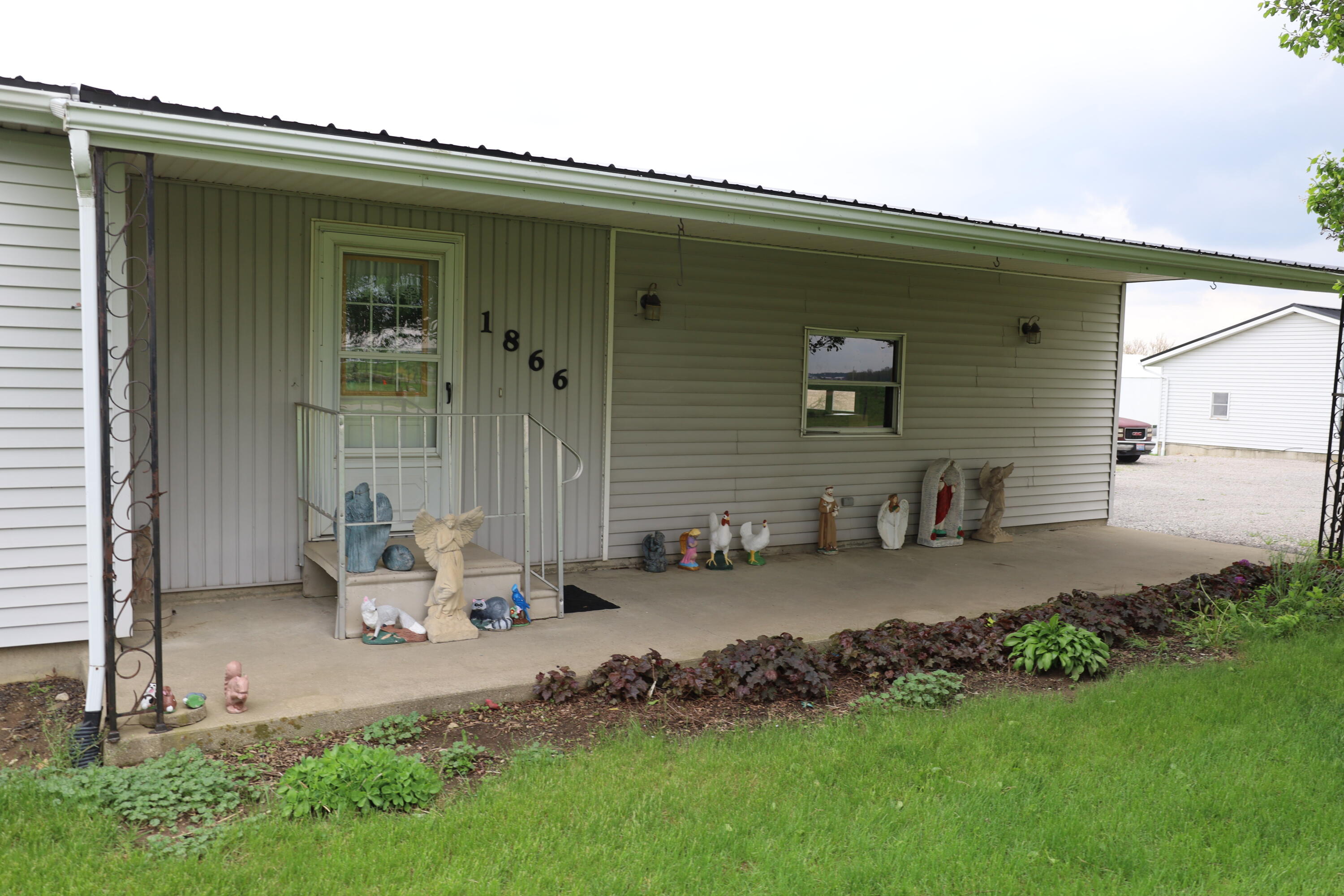 1866 Township Line Road, Saint Henry, Ohio 45883