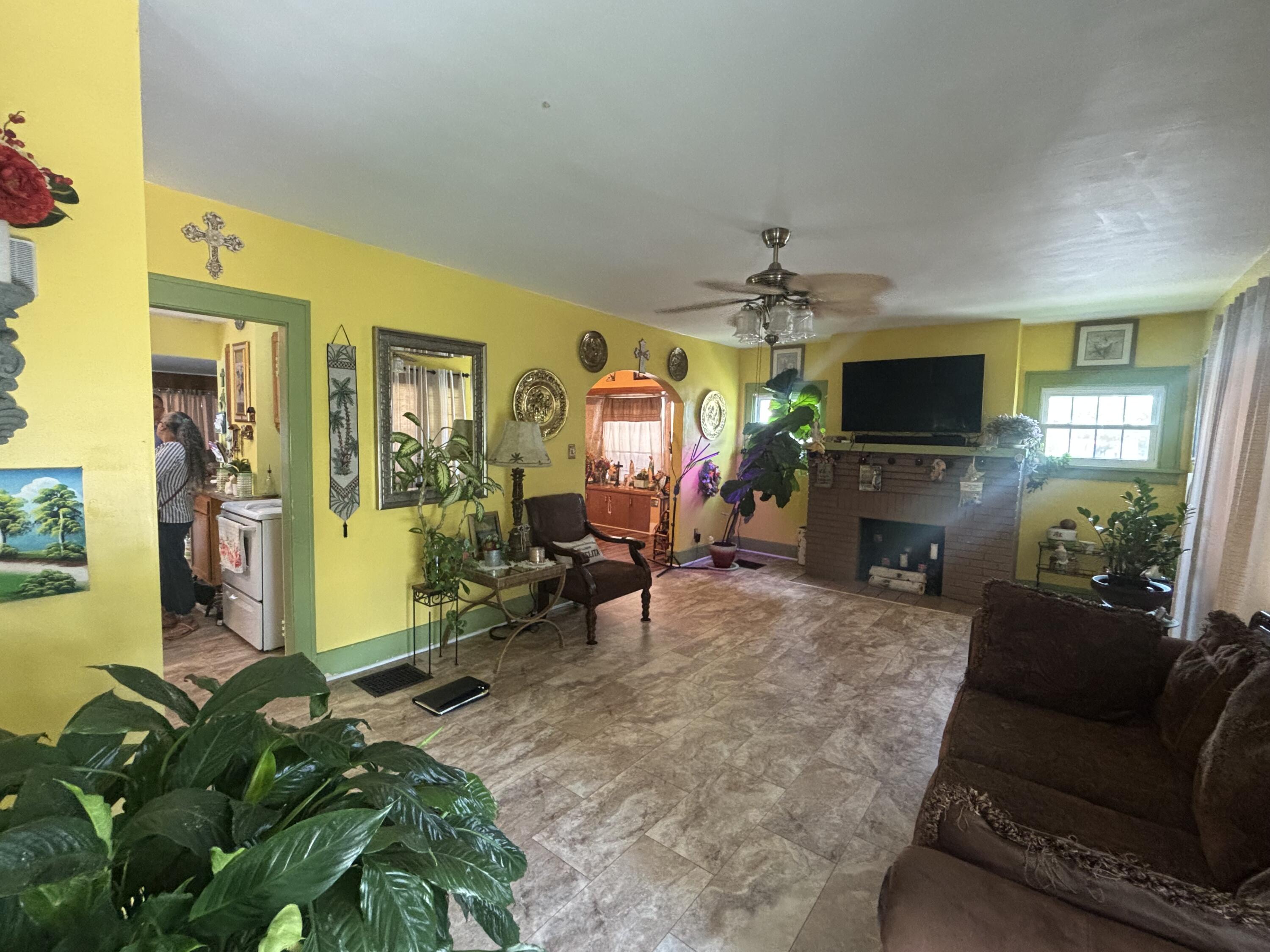 150 Kensington Place, Springfield, Ohio 45504