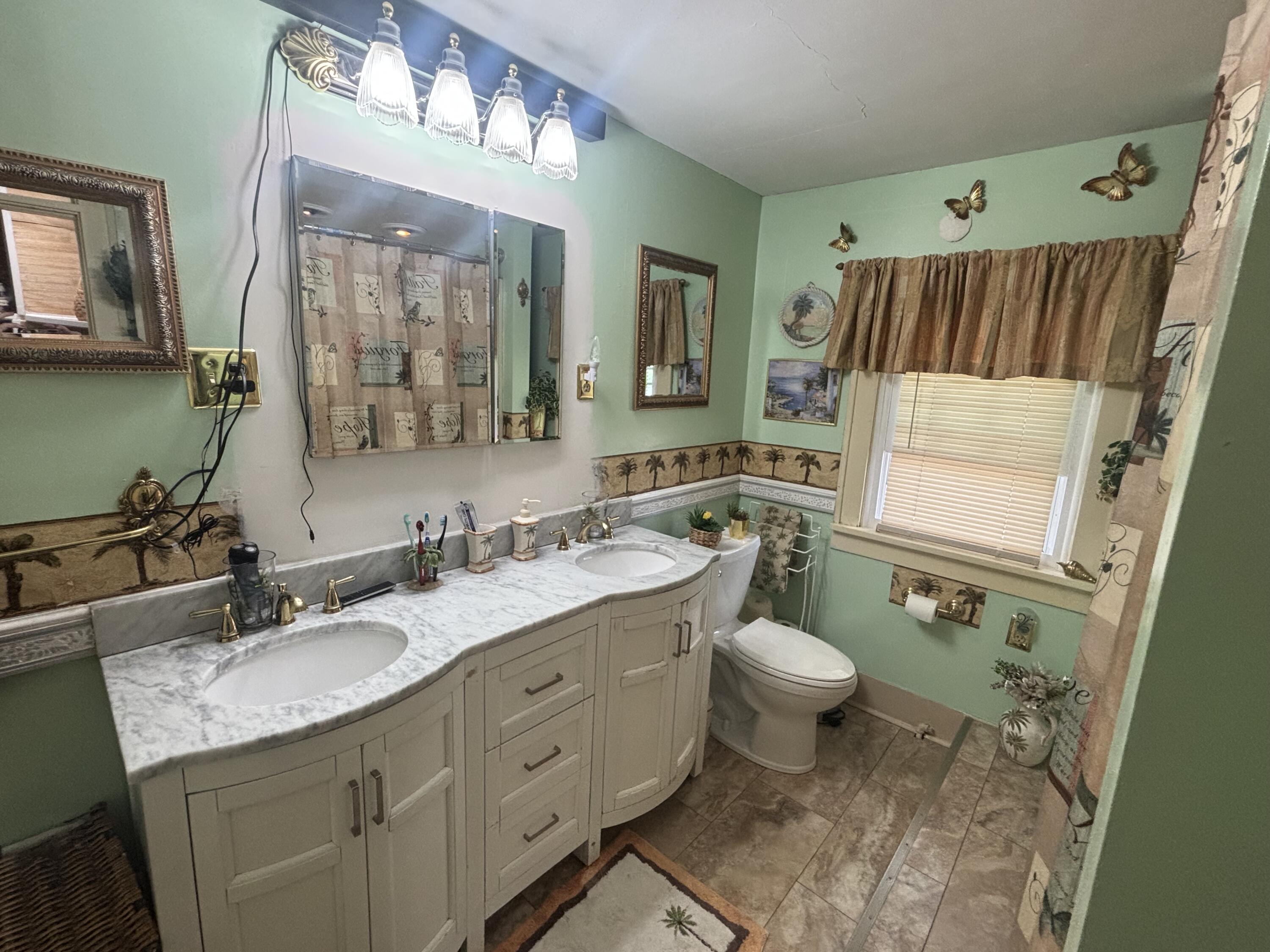 150 Kensington Place, Springfield, Ohio 45504