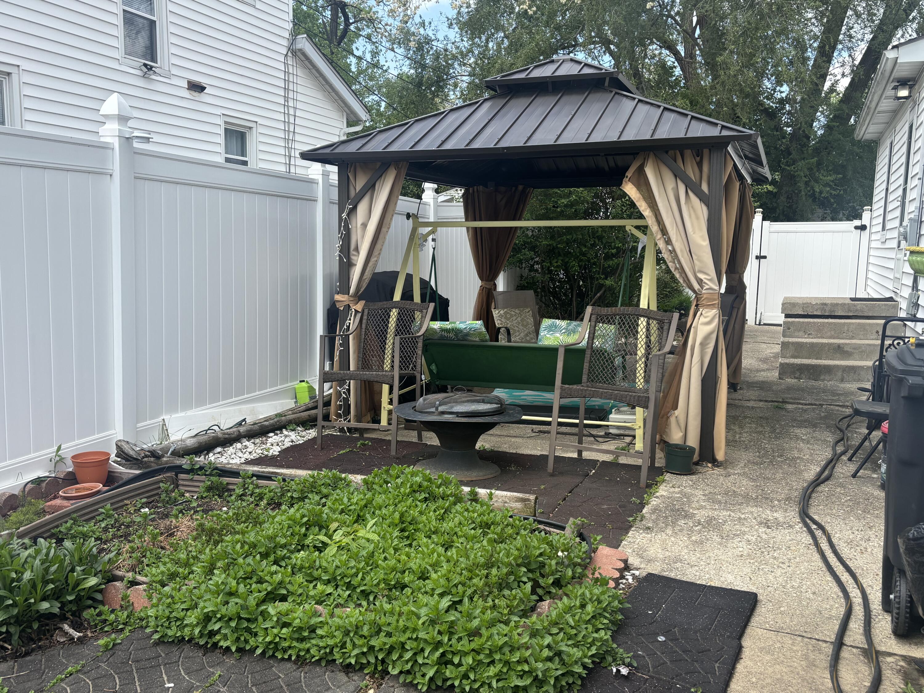 150 Kensington Place, Springfield, Ohio 45504