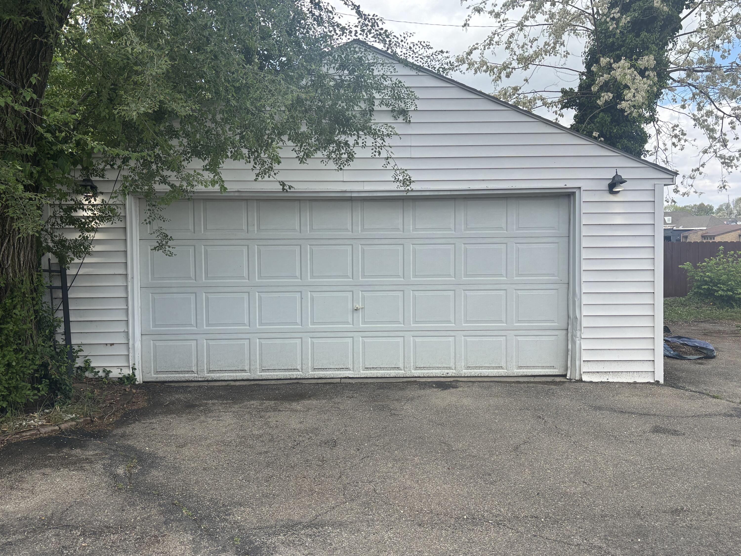 150 Kensington Place, Springfield, Ohio 45504