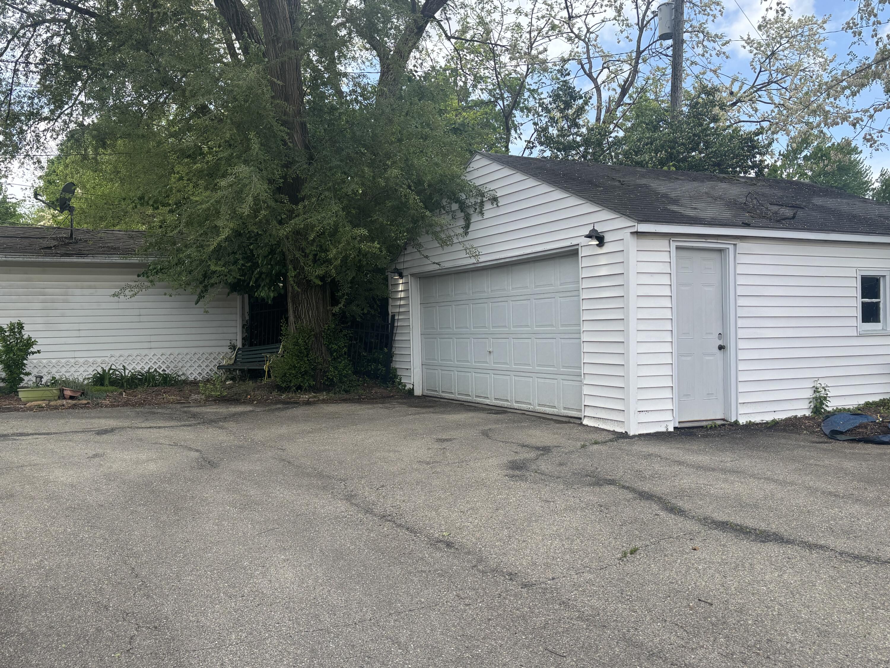 150 Kensington Place, Springfield, Ohio 45504