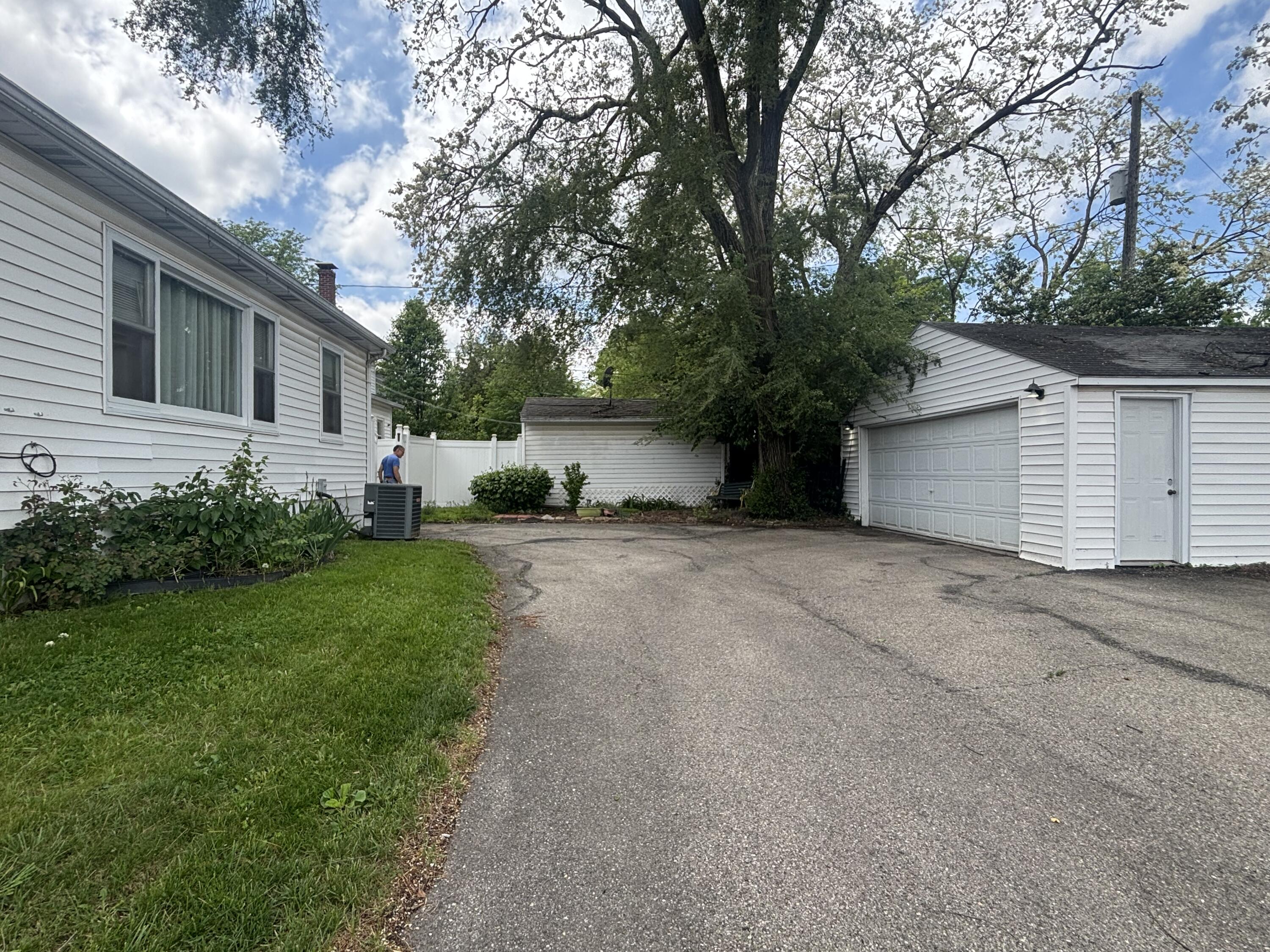 150 Kensington Place, Springfield, Ohio 45504