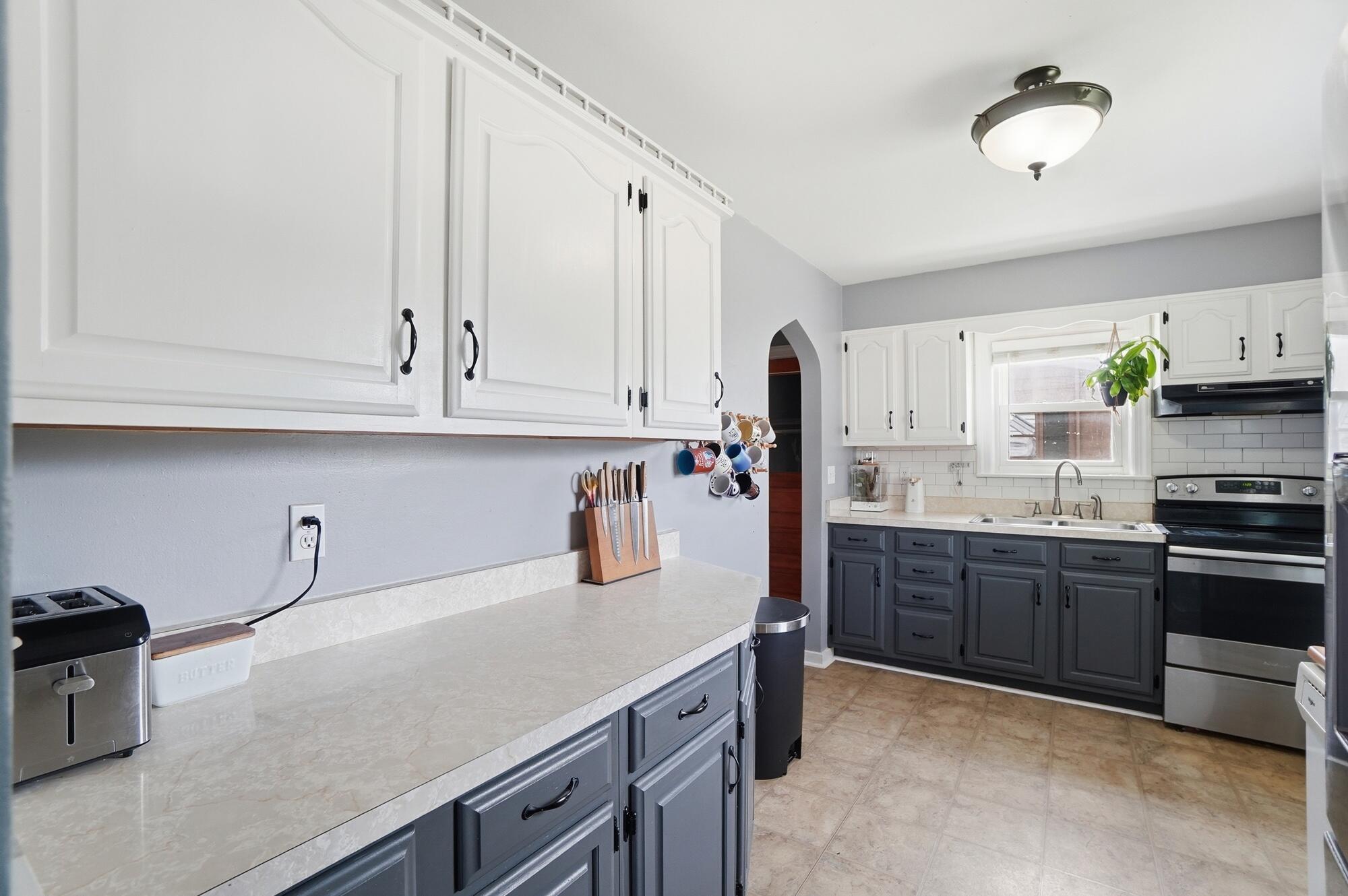 1320 Plum Street, Springfield, Ohio 45504