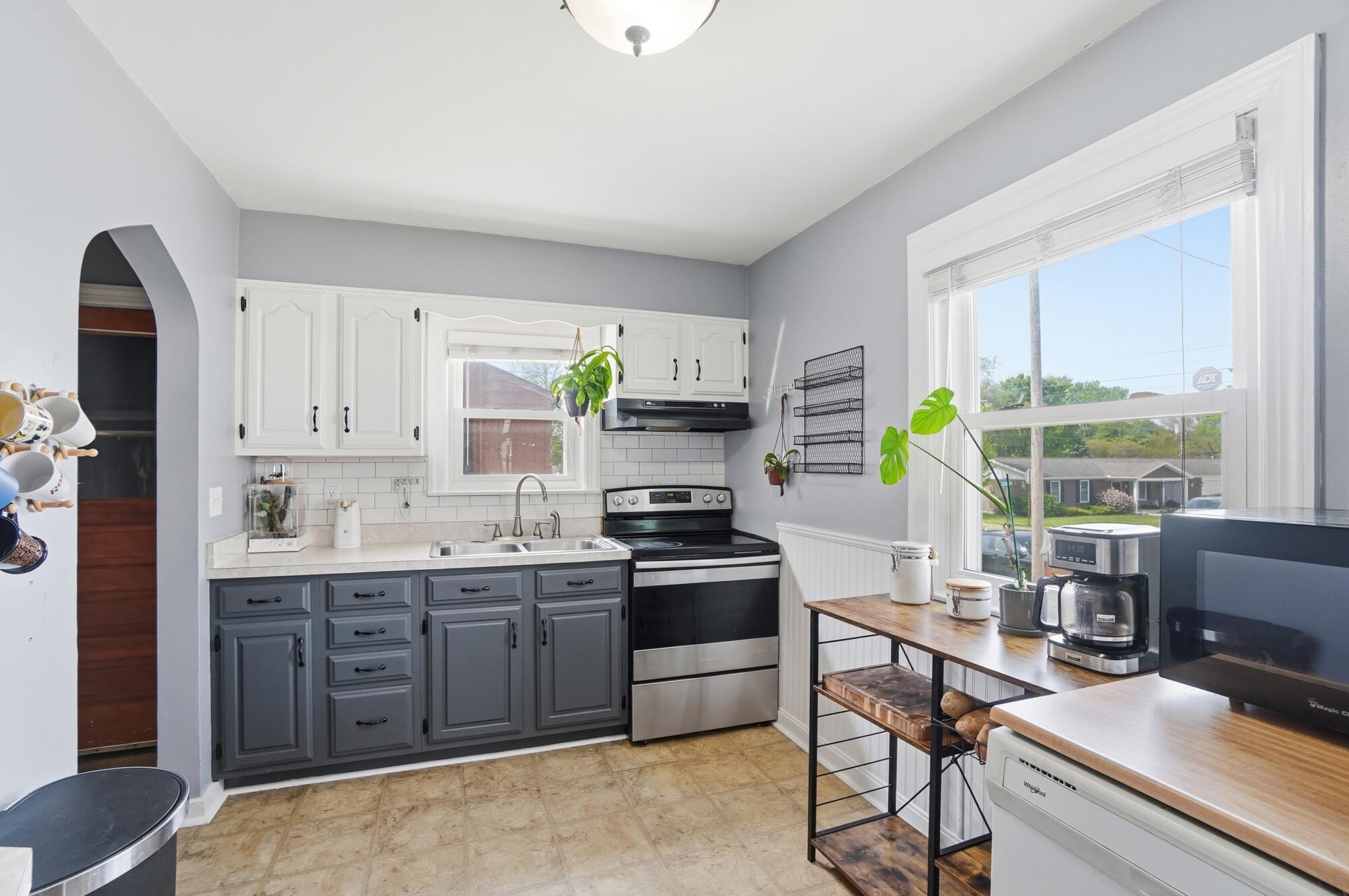 1320 Plum Street, Springfield, Ohio 45504