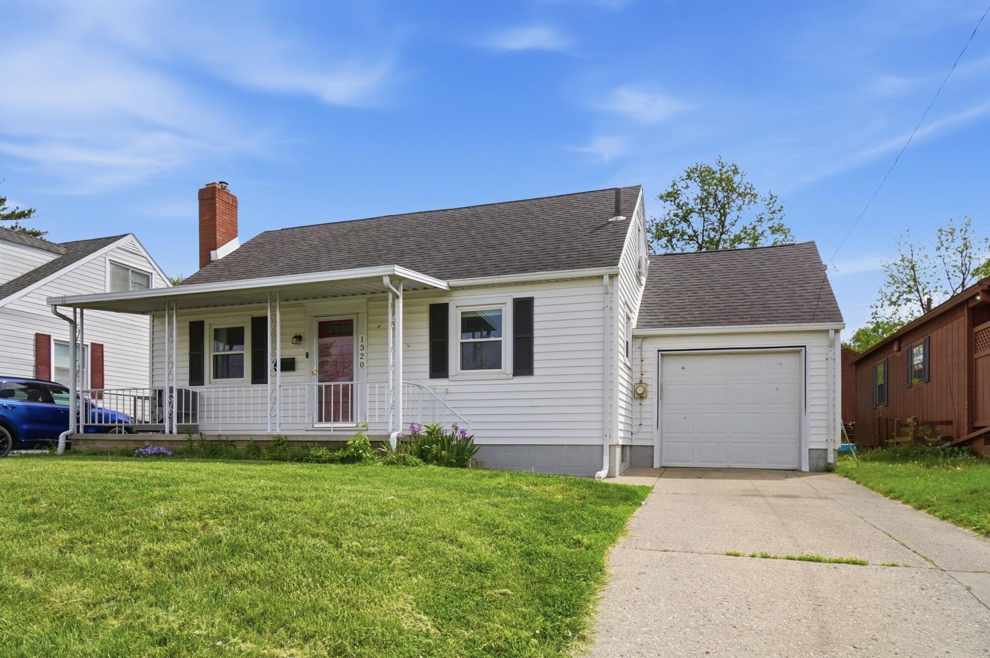 1320 Plum Street, Springfield, Ohio 45504