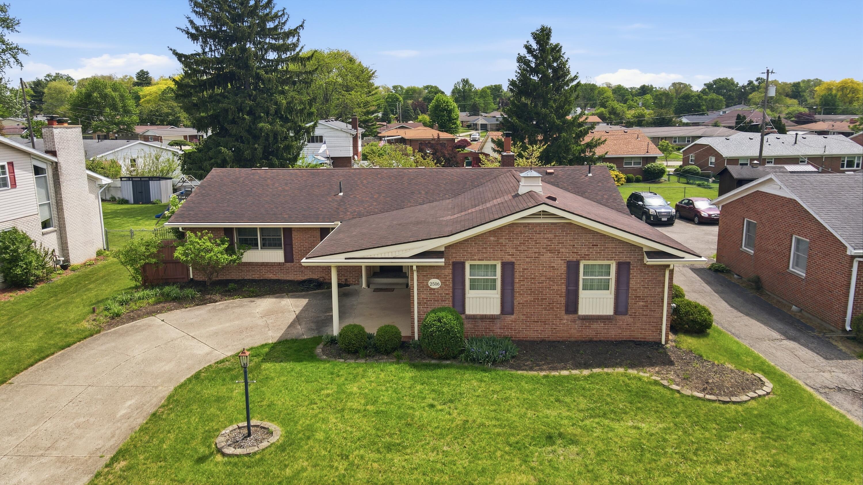 2516 Rebecca Drive, Springfield, Ohio 45503