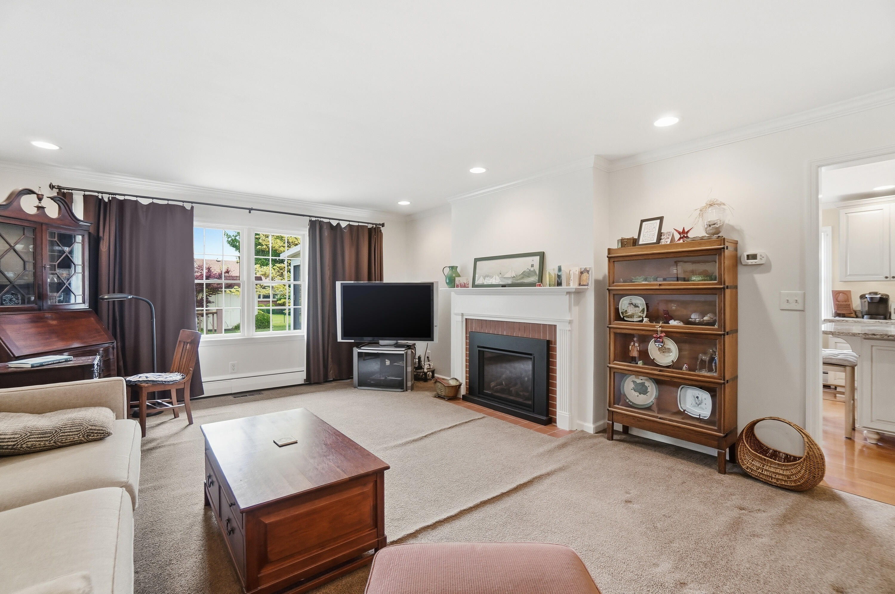 2516 Rebecca Drive, Springfield, Ohio 45503