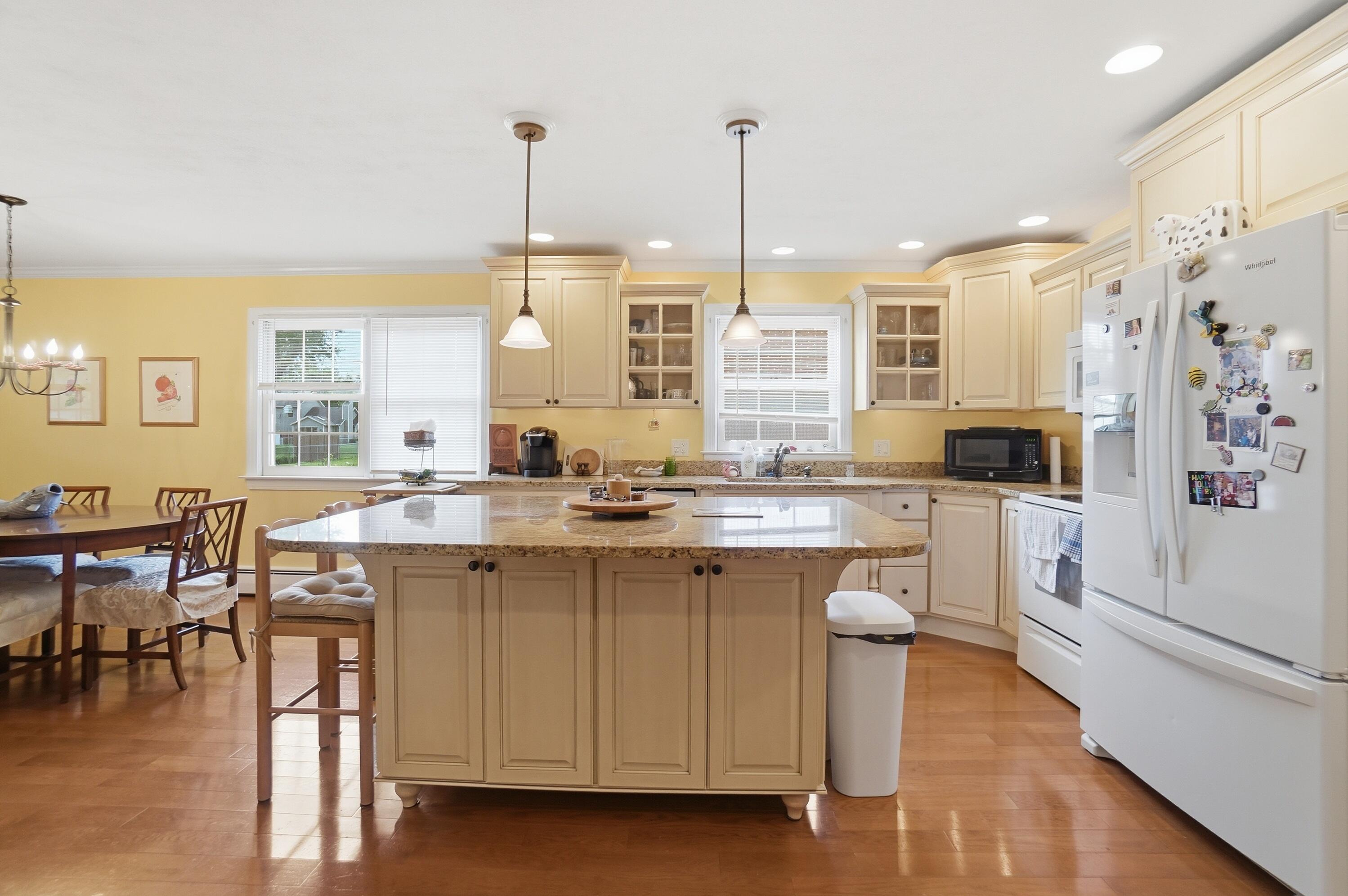 2516 Rebecca Drive, Springfield, Ohio 45503