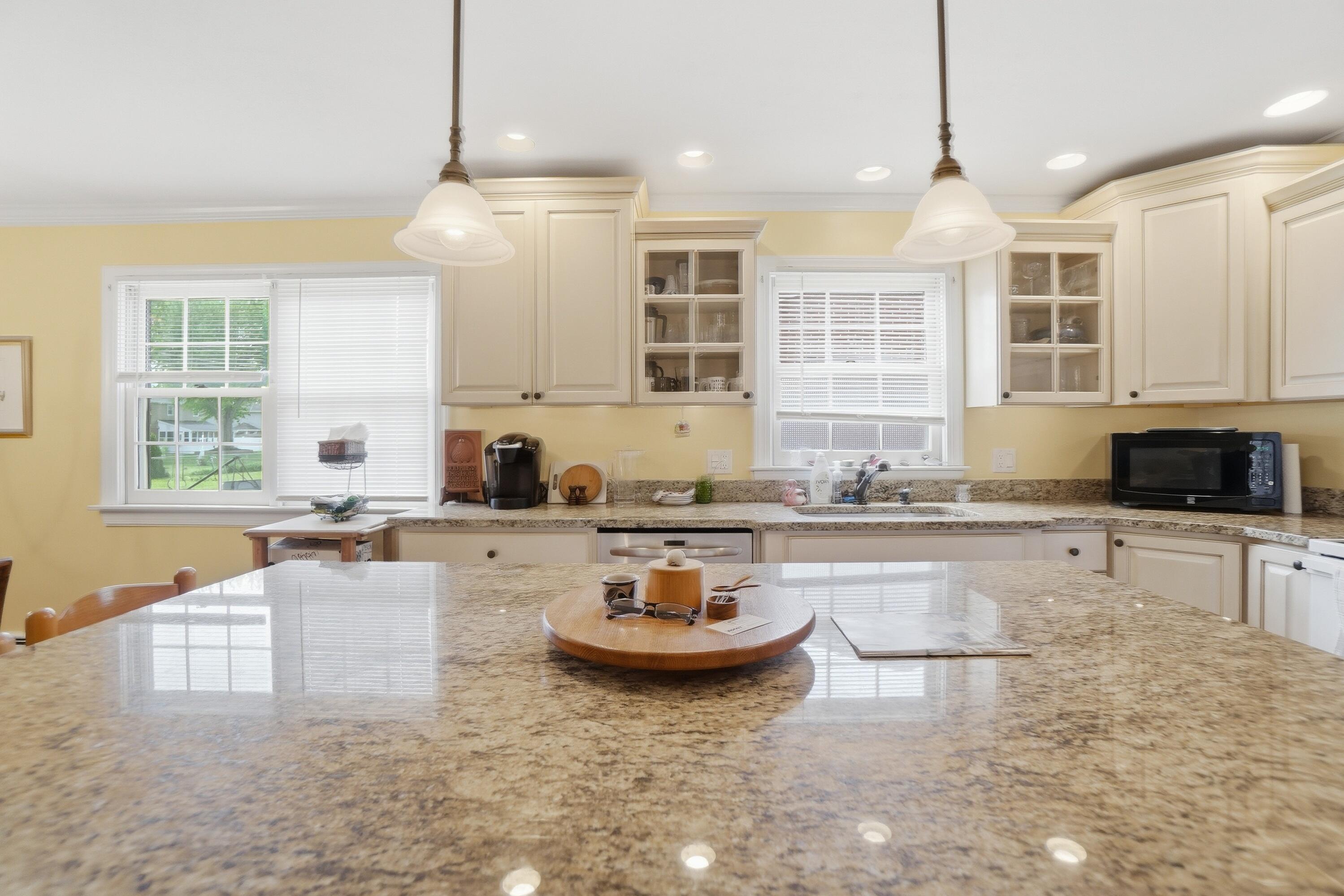 2516 Rebecca Drive, Springfield, Ohio 45503