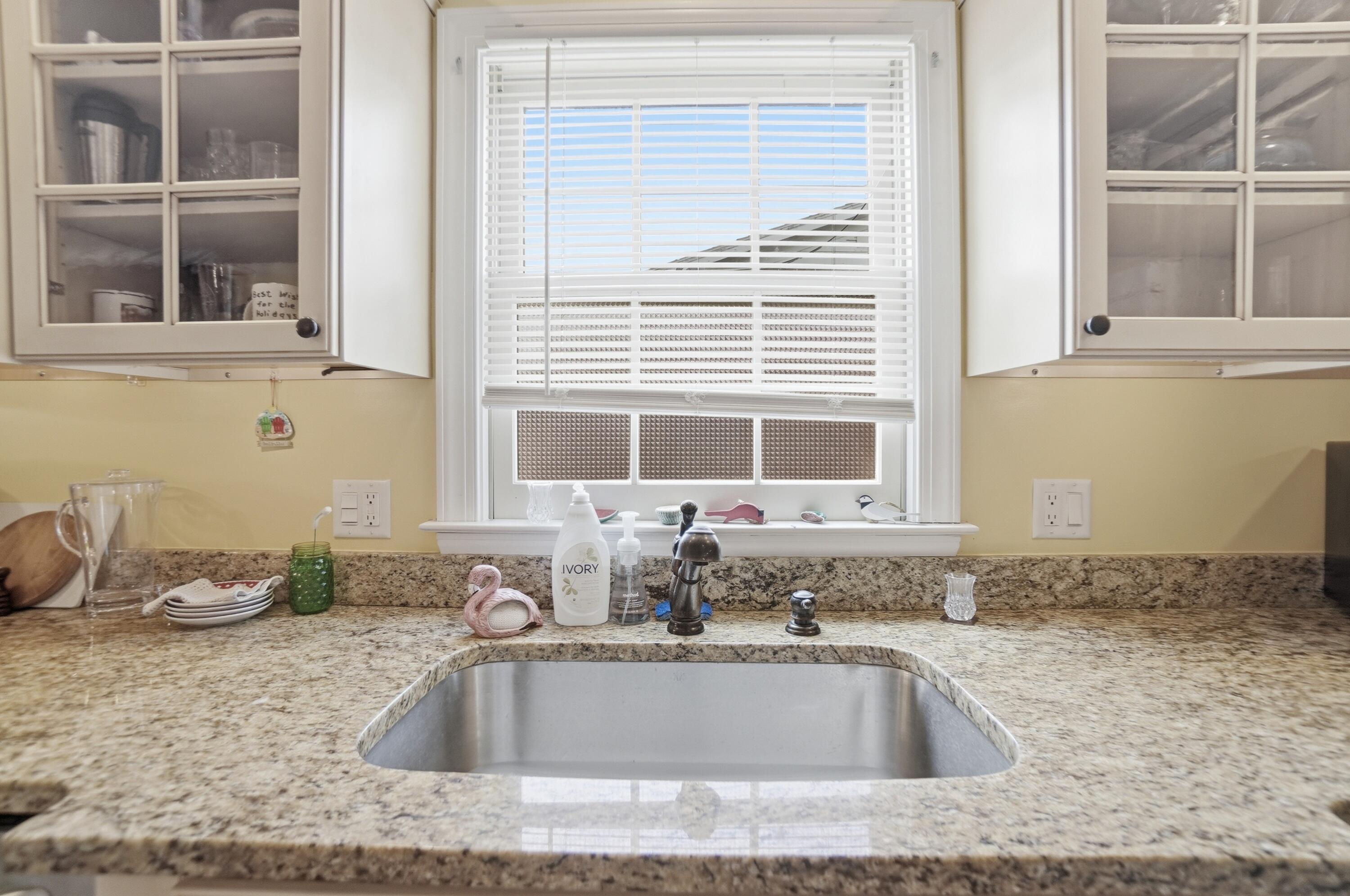 2516 Rebecca Drive, Springfield, Ohio 45503