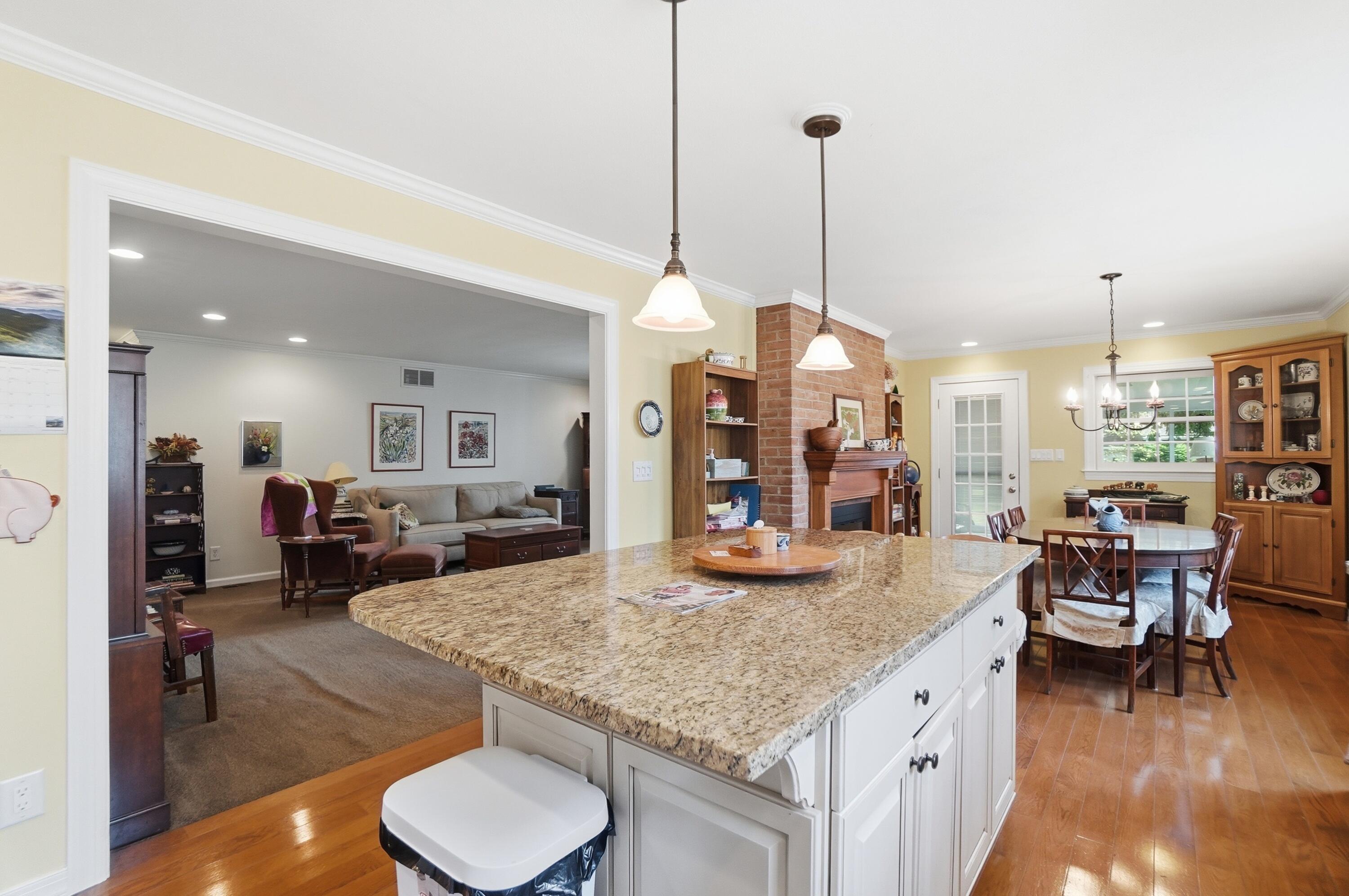 2516 Rebecca Drive, Springfield, Ohio 45503