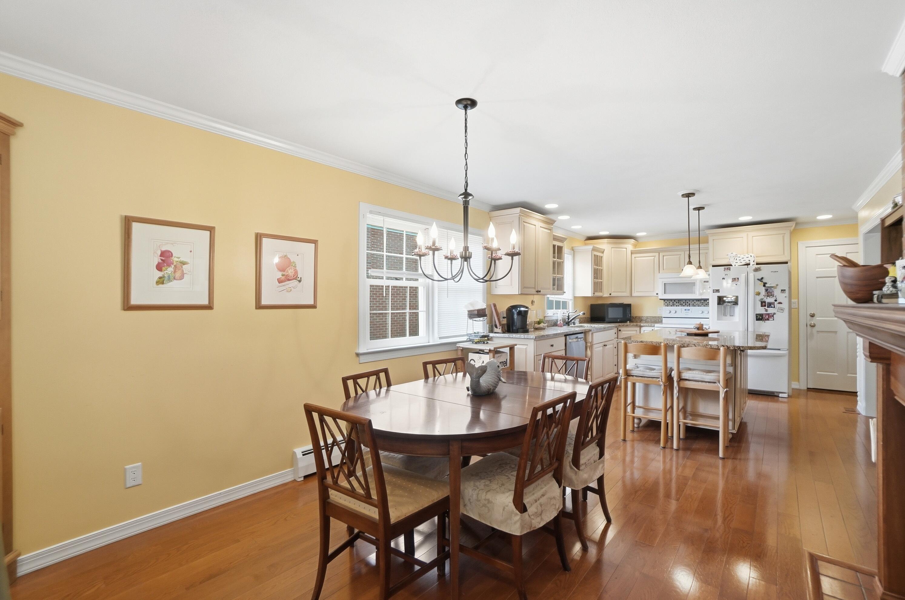 2516 Rebecca Drive, Springfield, Ohio 45503