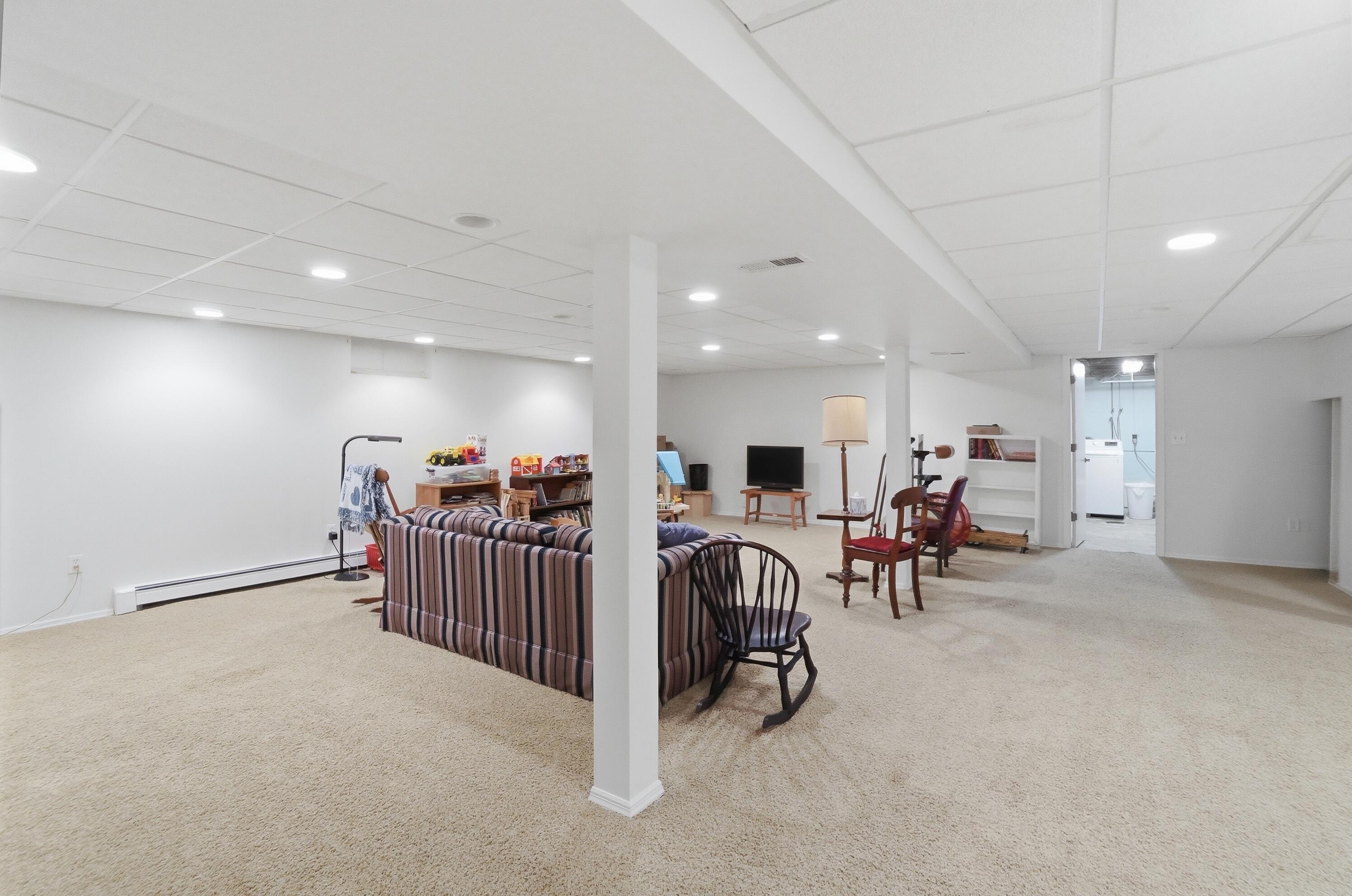 2516 Rebecca Drive, Springfield, Ohio 45503