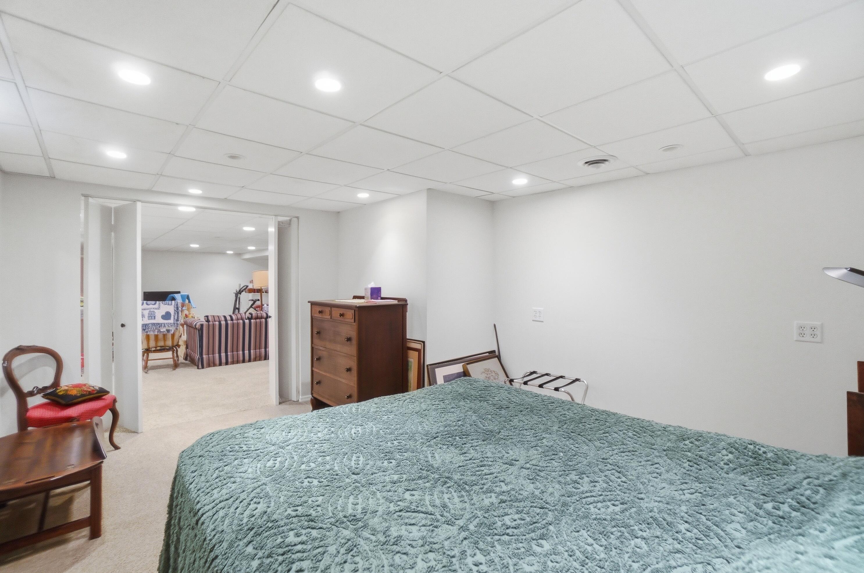 2516 Rebecca Drive, Springfield, Ohio 45503