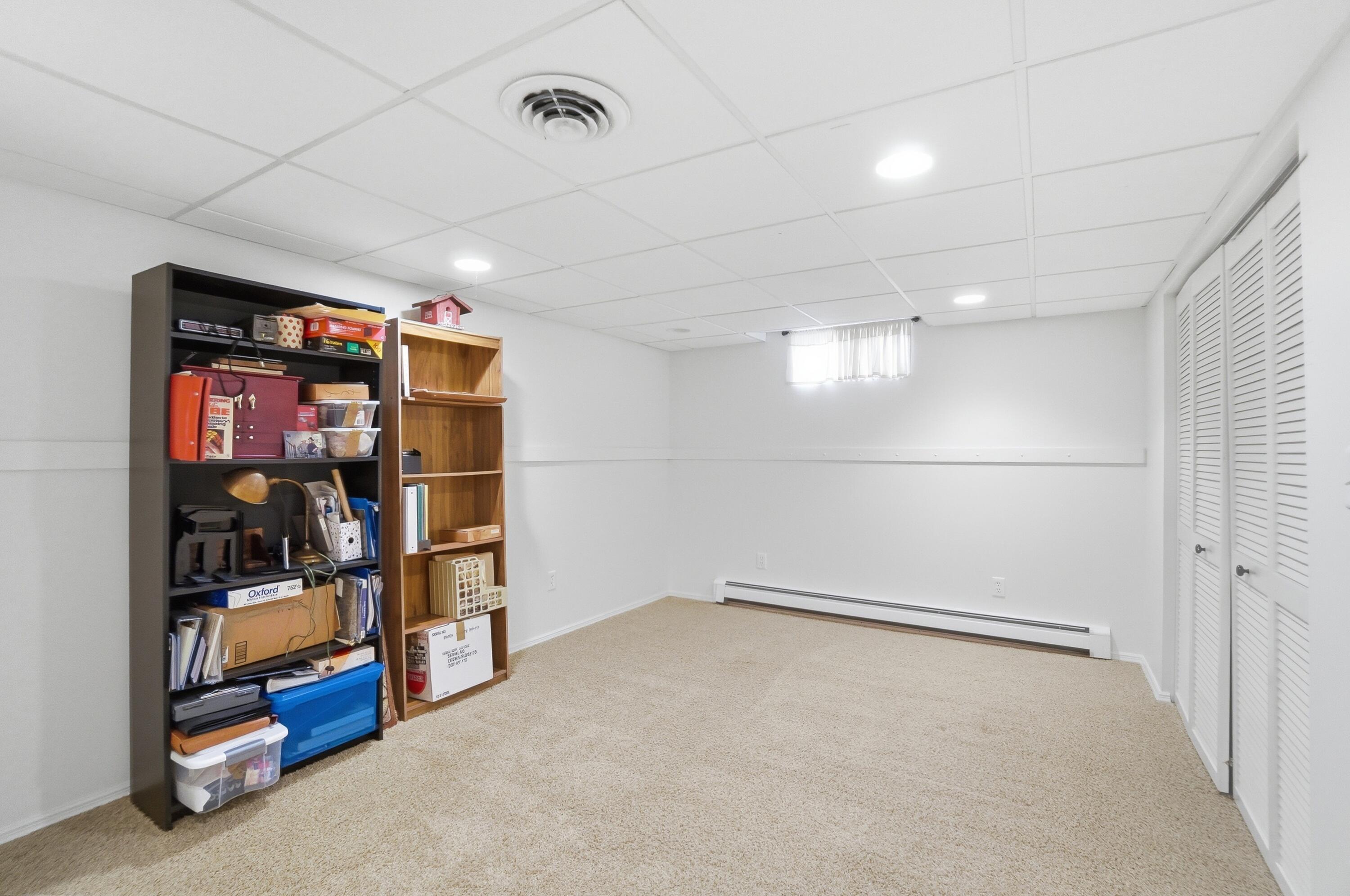 2516 Rebecca Drive, Springfield, Ohio 45503