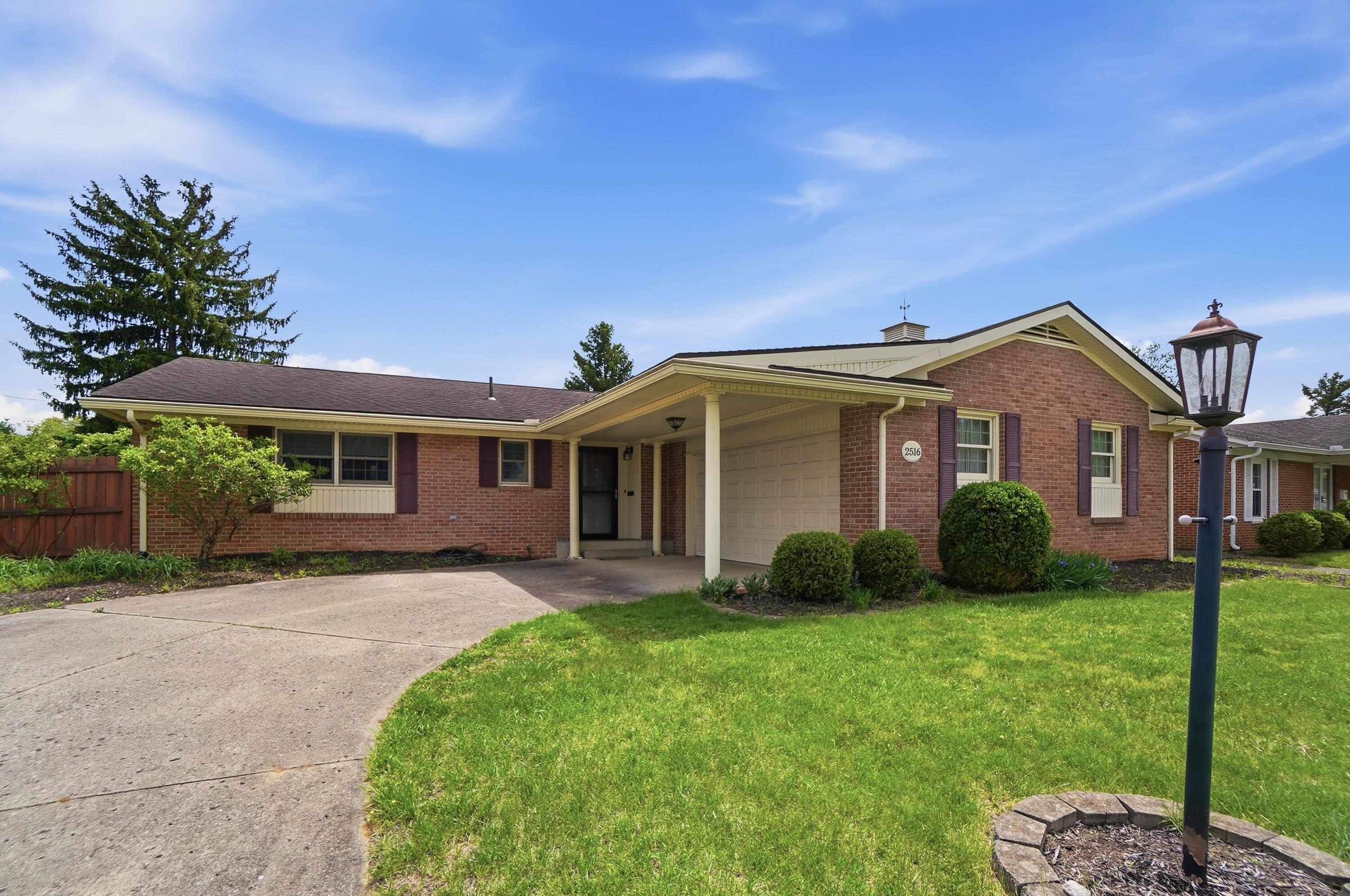 2516 Rebecca Drive, Springfield, Ohio 45503