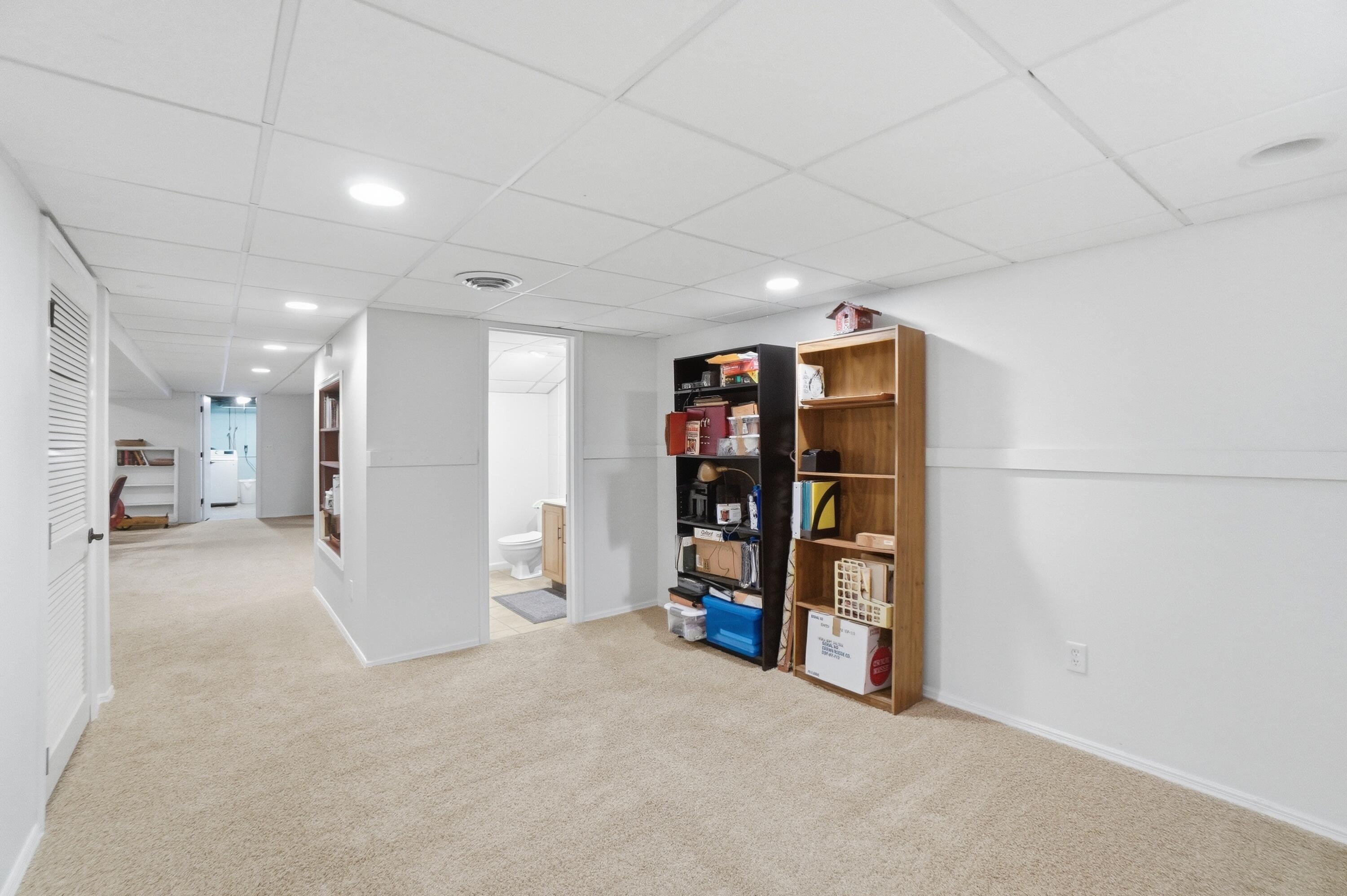 2516 Rebecca Drive, Springfield, Ohio 45503