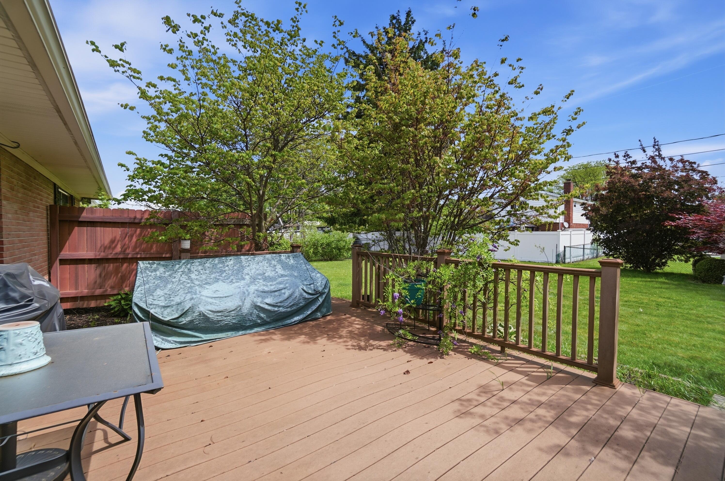 2516 Rebecca Drive, Springfield, Ohio 45503