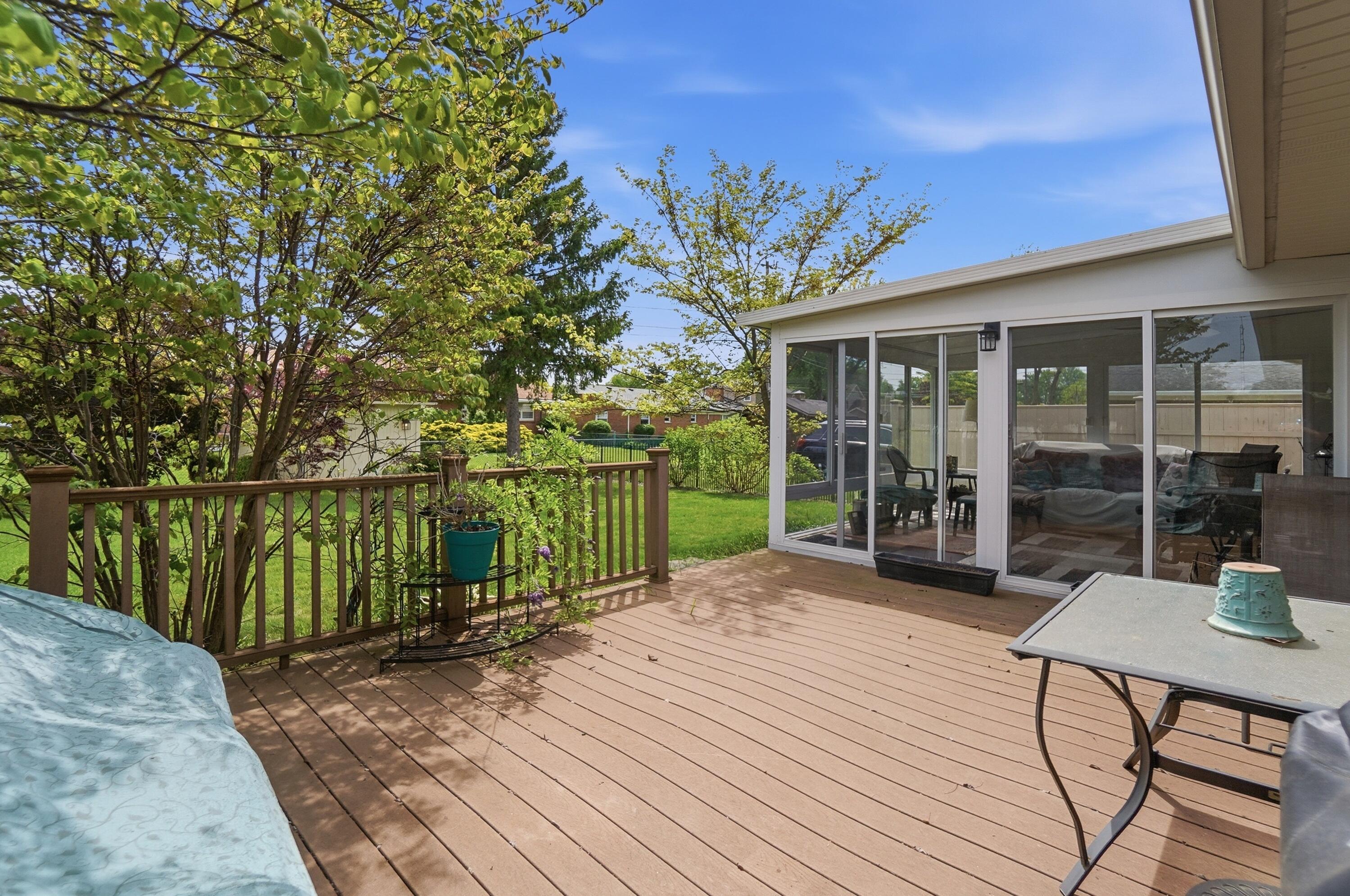 2516 Rebecca Drive, Springfield, Ohio 45503