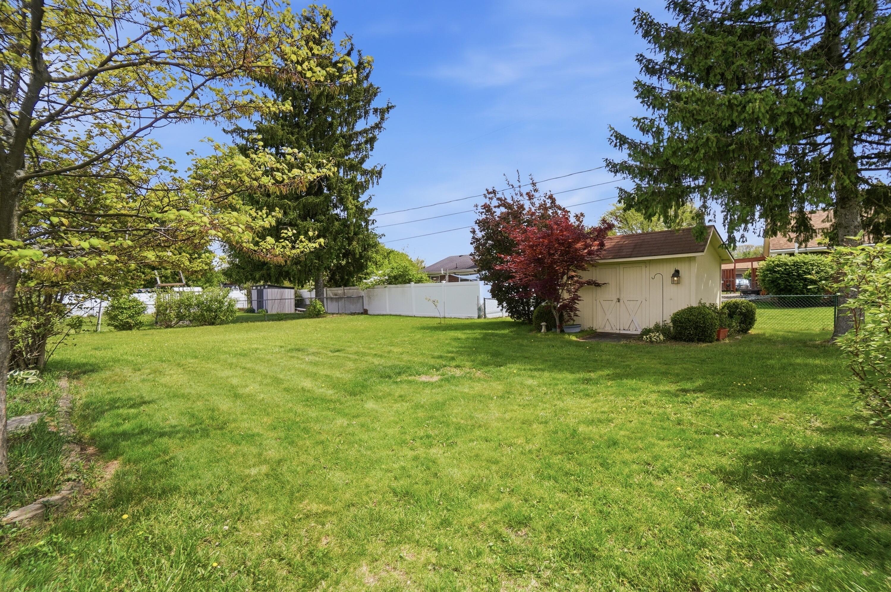 2516 Rebecca Drive, Springfield, Ohio 45503