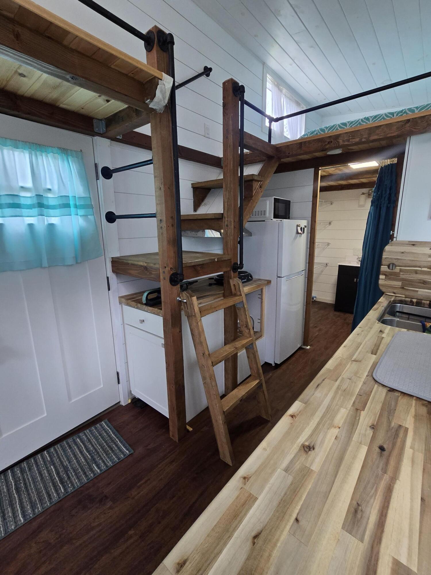 6499 County Road 10, Zanesfield, Ohio 43360