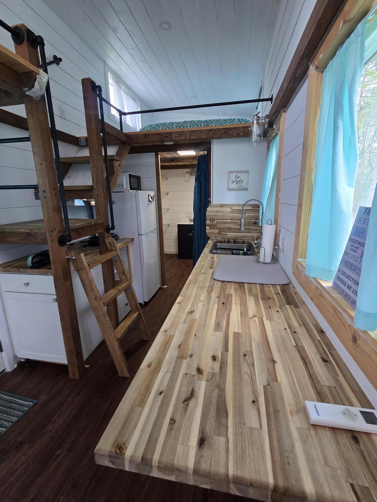 6499 County Road 10, Zanesfield, Ohio 43360