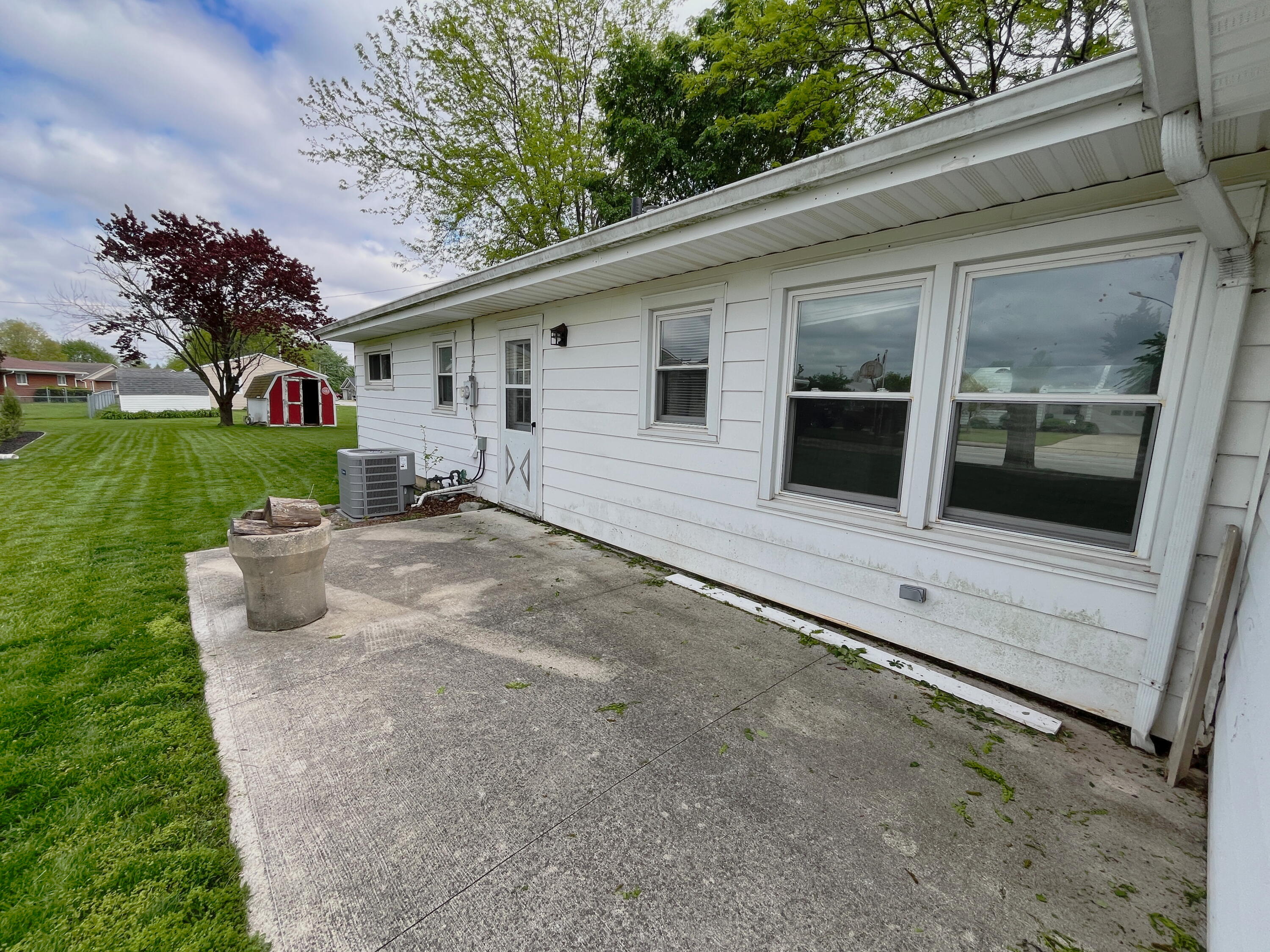 1002 Middle Street, Wapakoneta, Ohio 45895