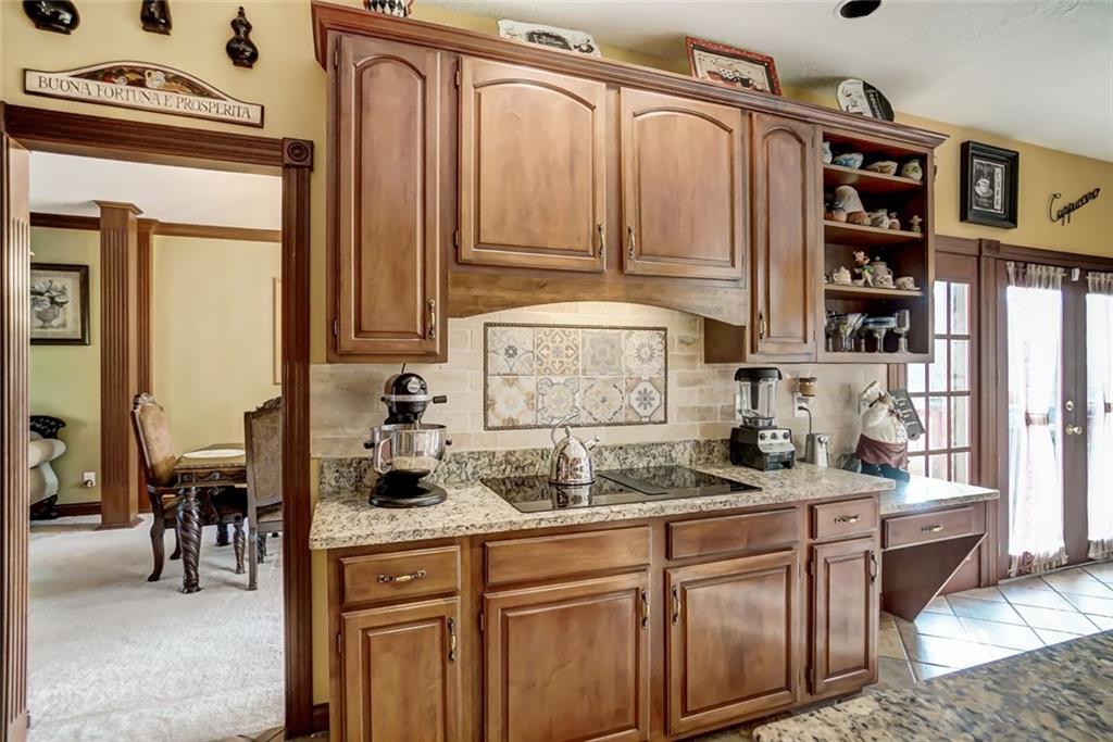 4185 Stone Bridge Drive, Springfield, Ohio 45504